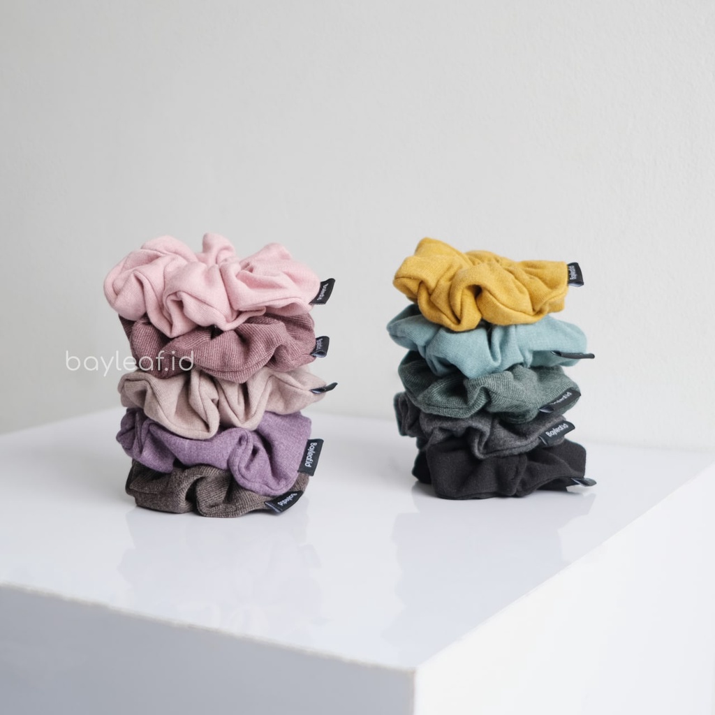 Bayleaf.id Berry Scrunchie Ikat Rambut