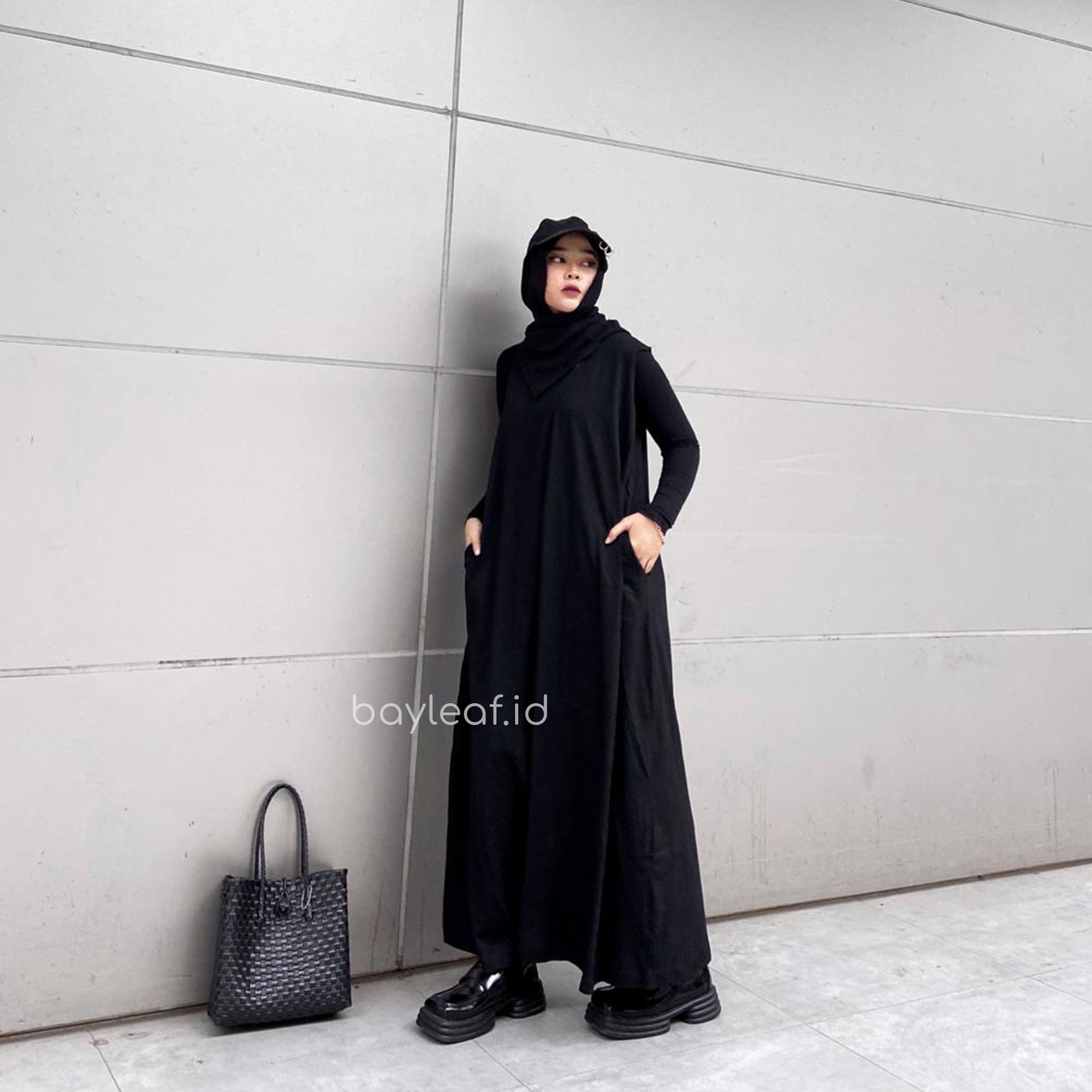 Gina Inner Maxi Dress Katun Tanpa Lengan