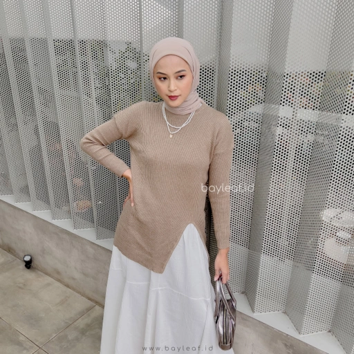 Image of  Biya Knit