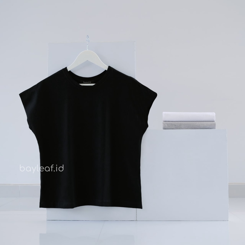 Rania T-Shirt