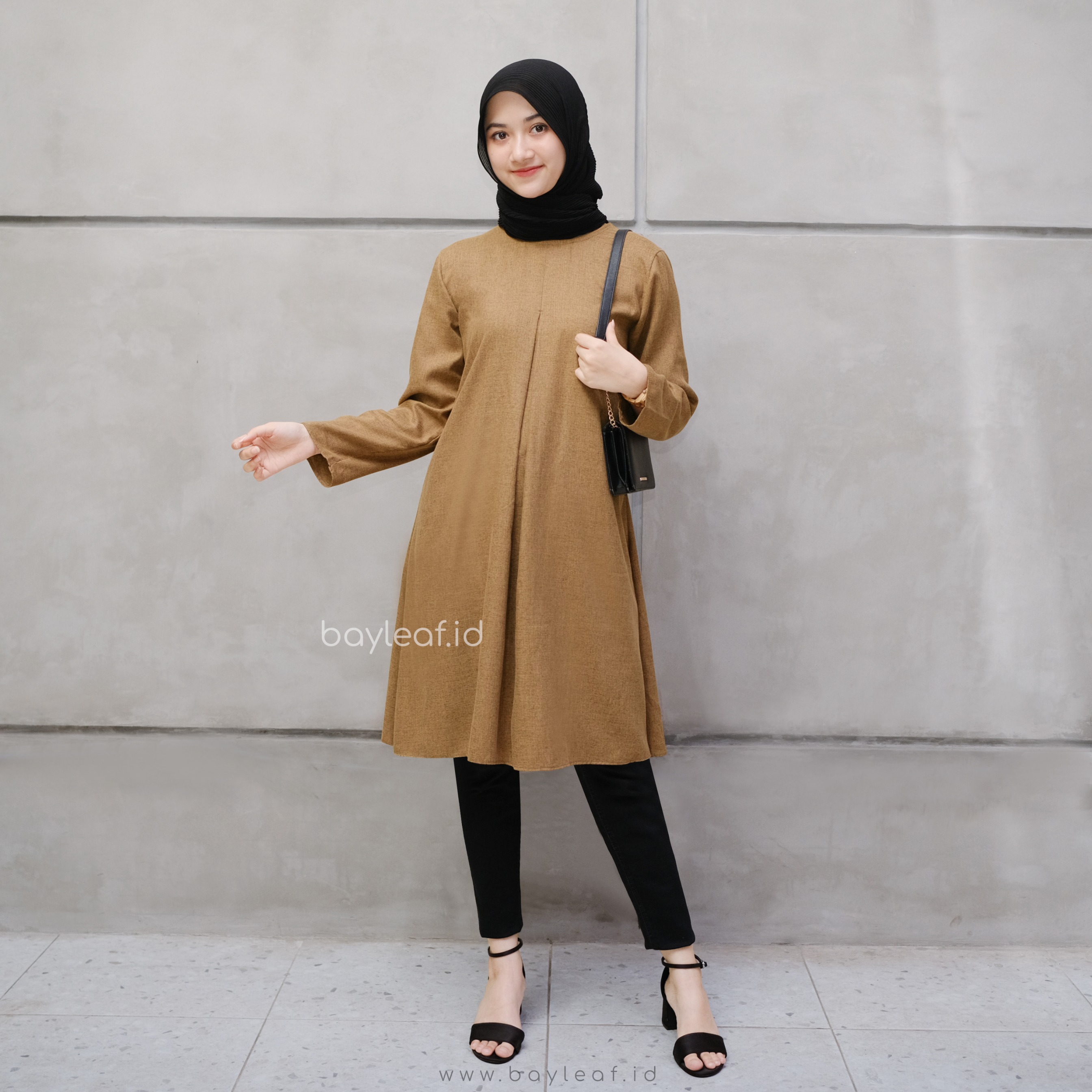  Ellen Basic Tunik Elegan Lengan Panjang Bahan Katun