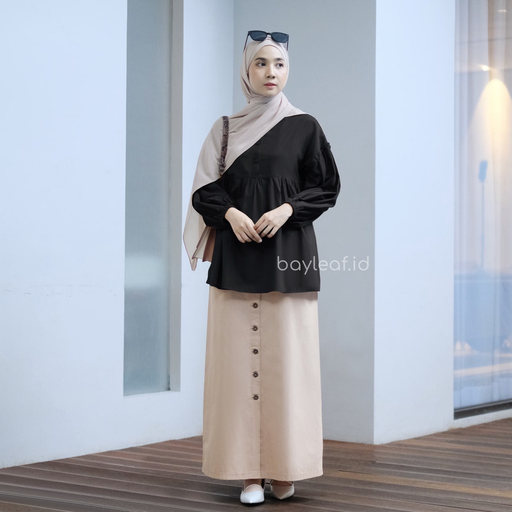 Nanami Plain Blouse