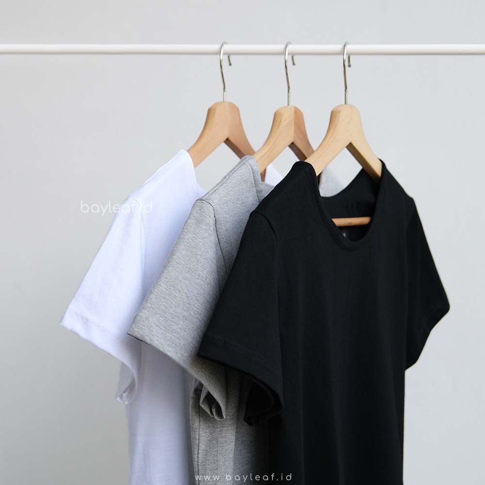  Basic T-Shirt Berlengan