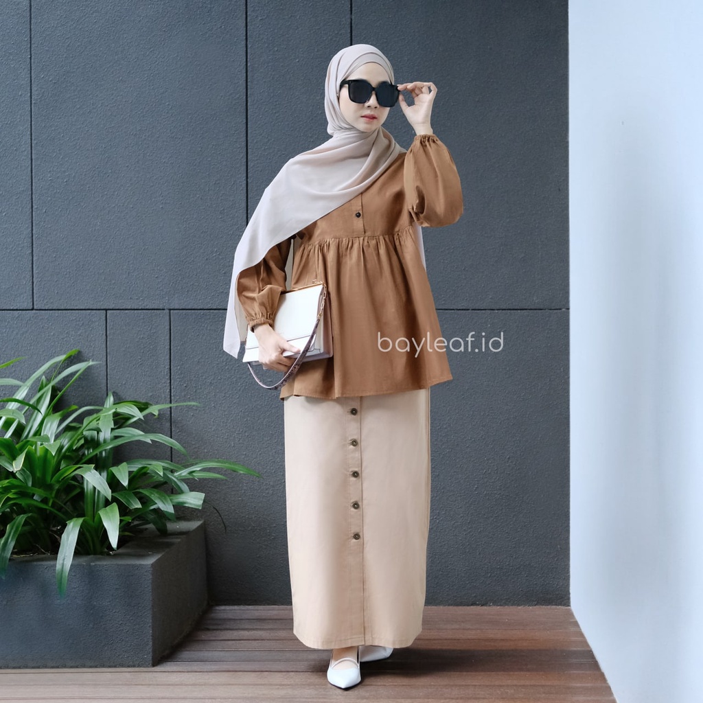 Nanami Plain Blouse