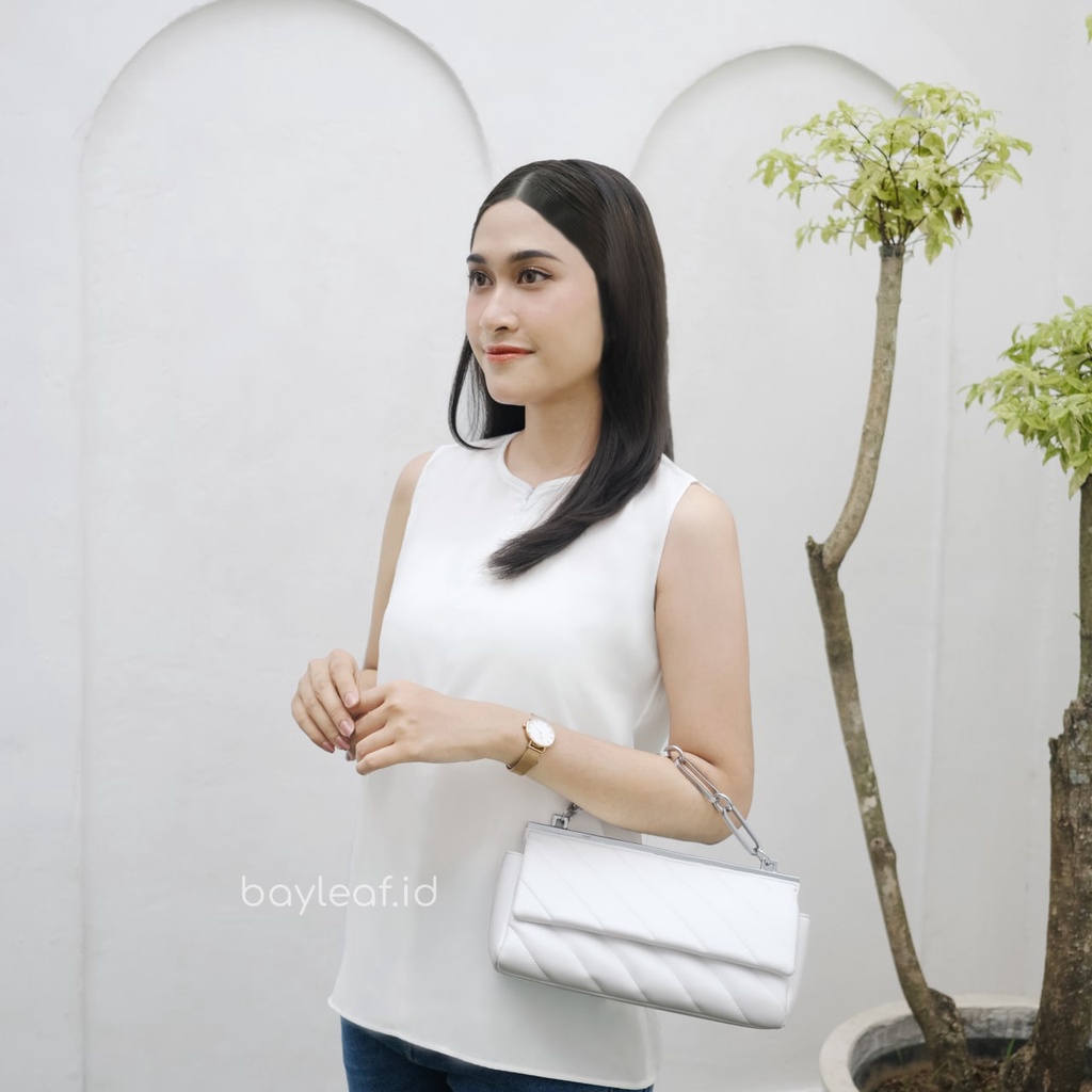 Atasan Olla Inner Tanpa Lengan Busui Friendly