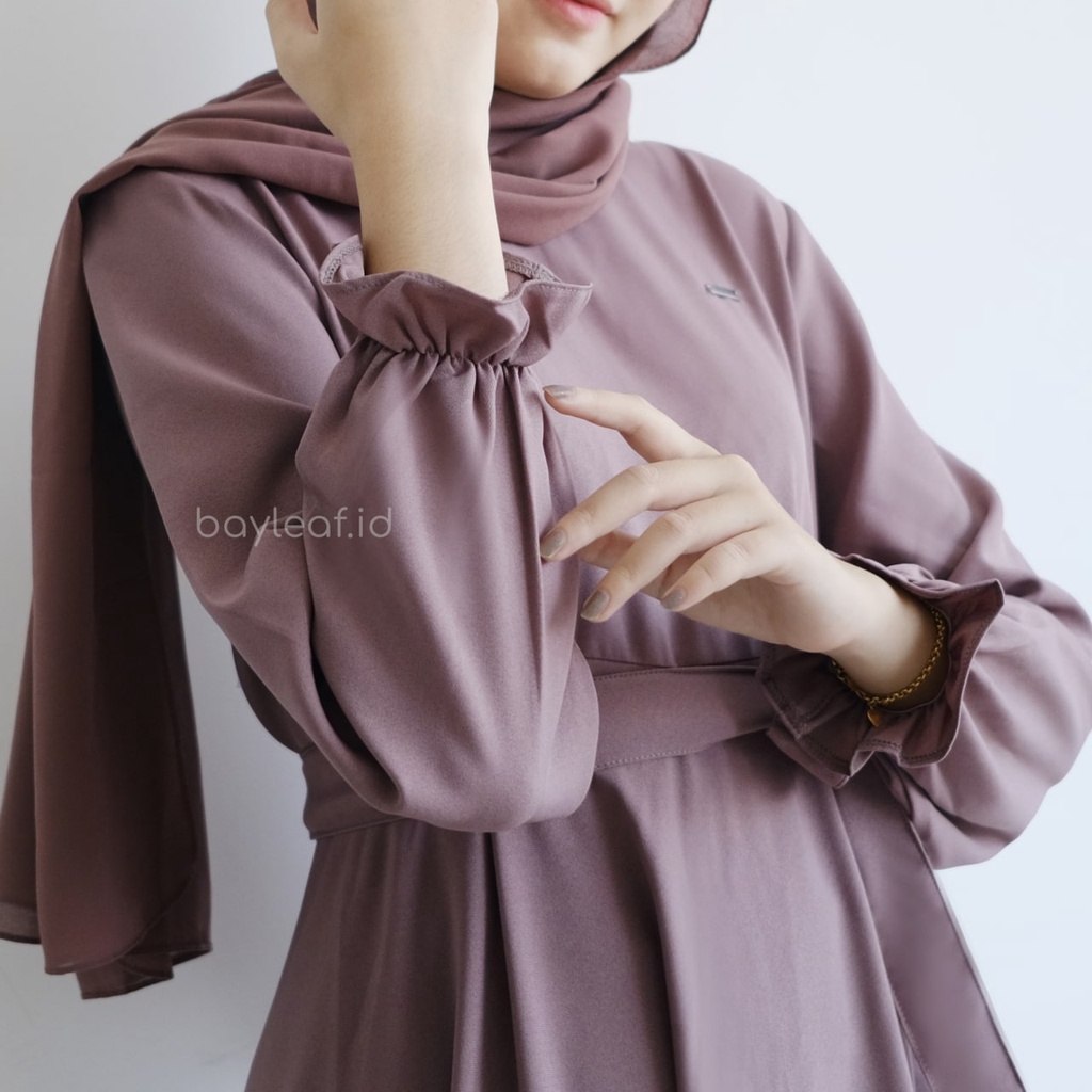 Shakila Long Sleeve Maxi Dress