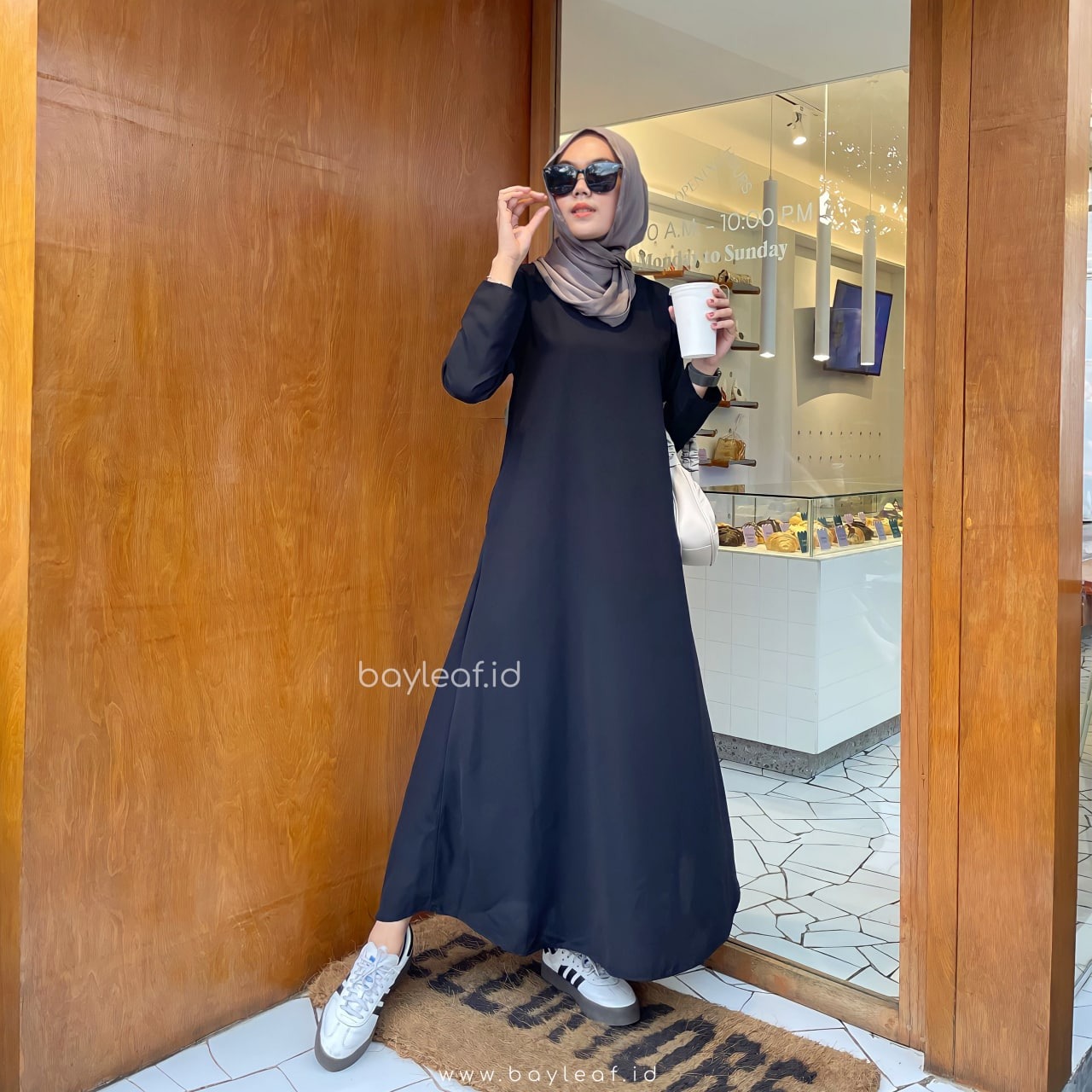 Aera Inner Maxi Dress Lengan Panjang Basic