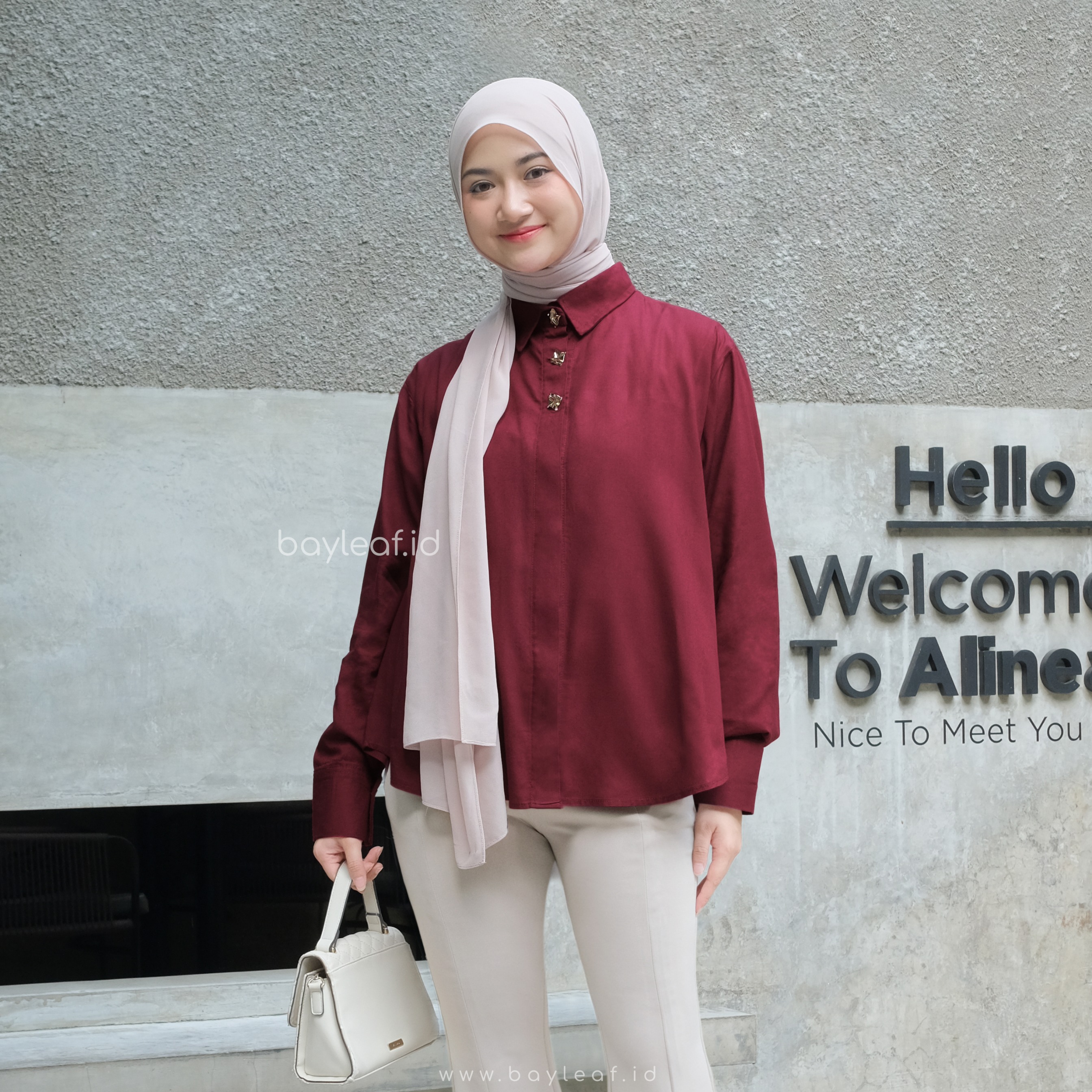 Alira Basic Shirt | Atasan Kemeja Casual Wanita Polos