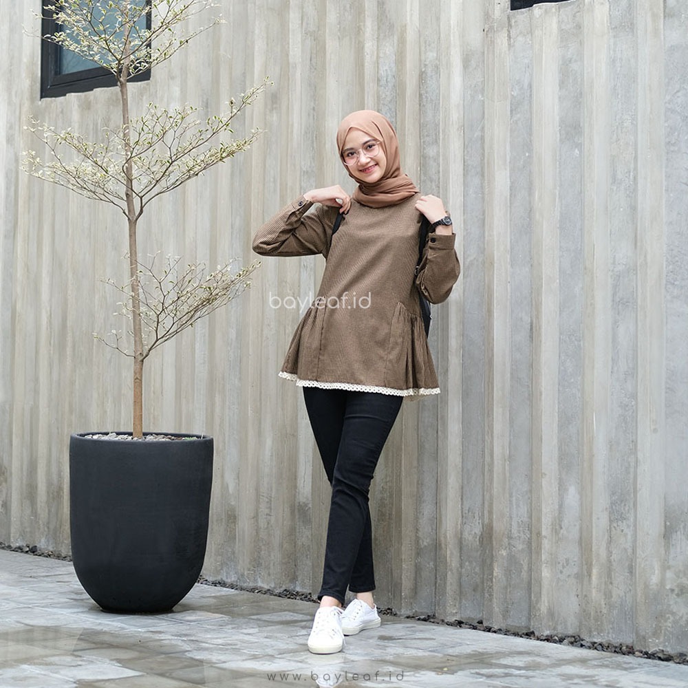 Yuki Blouse