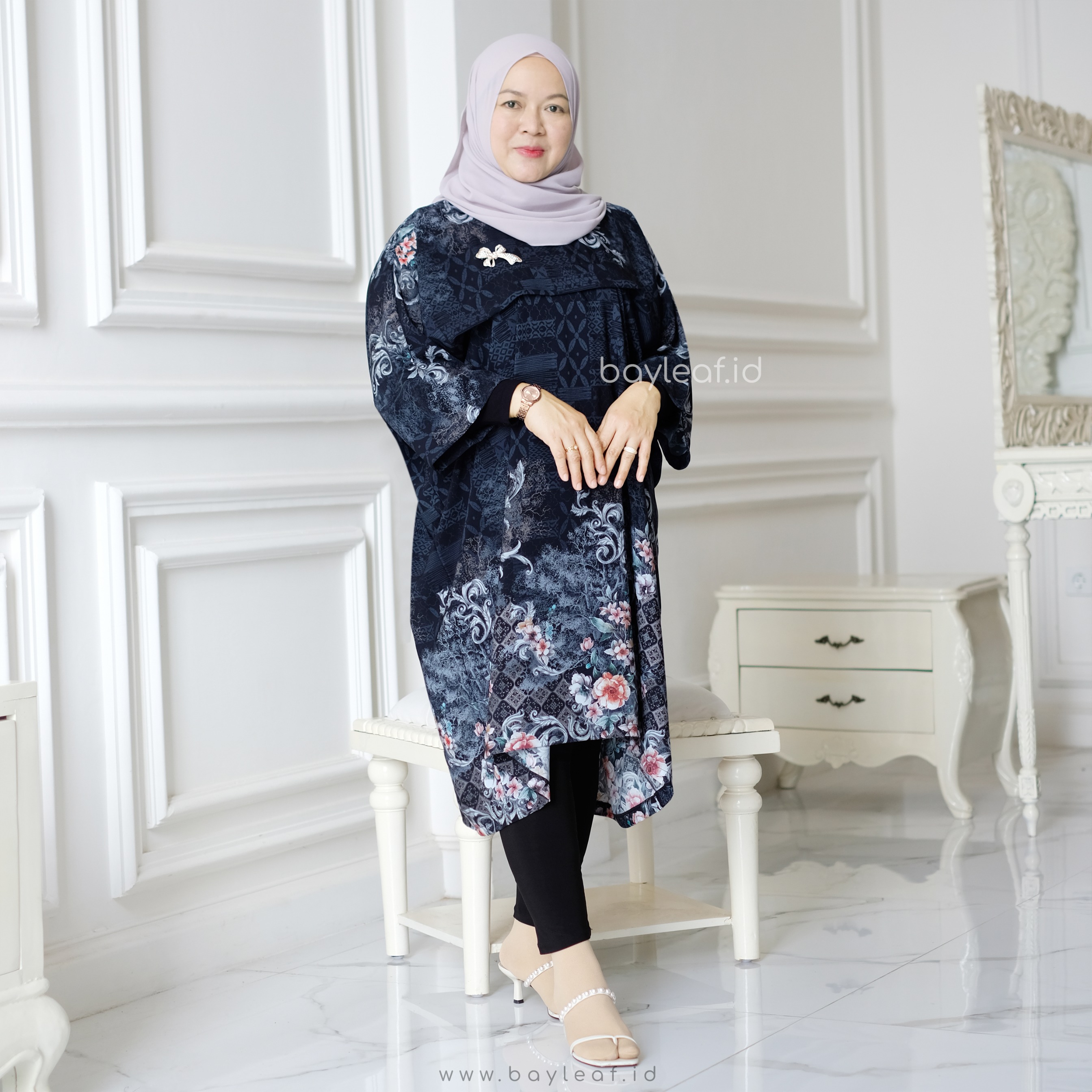  Camelia Kaftan
