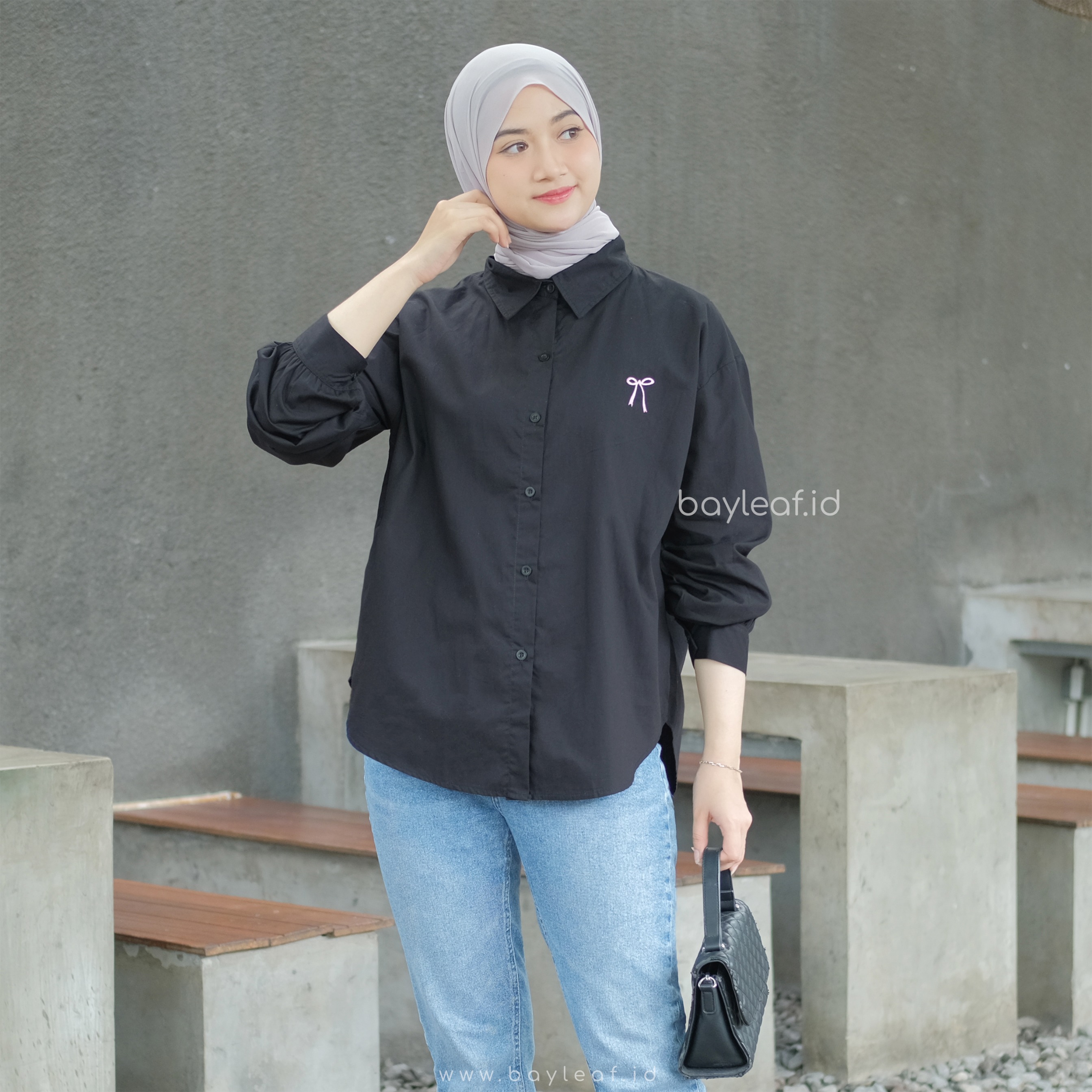 Gempita Basic Shirt | Atasan Kemeja Casual Wanita dengan Pita
