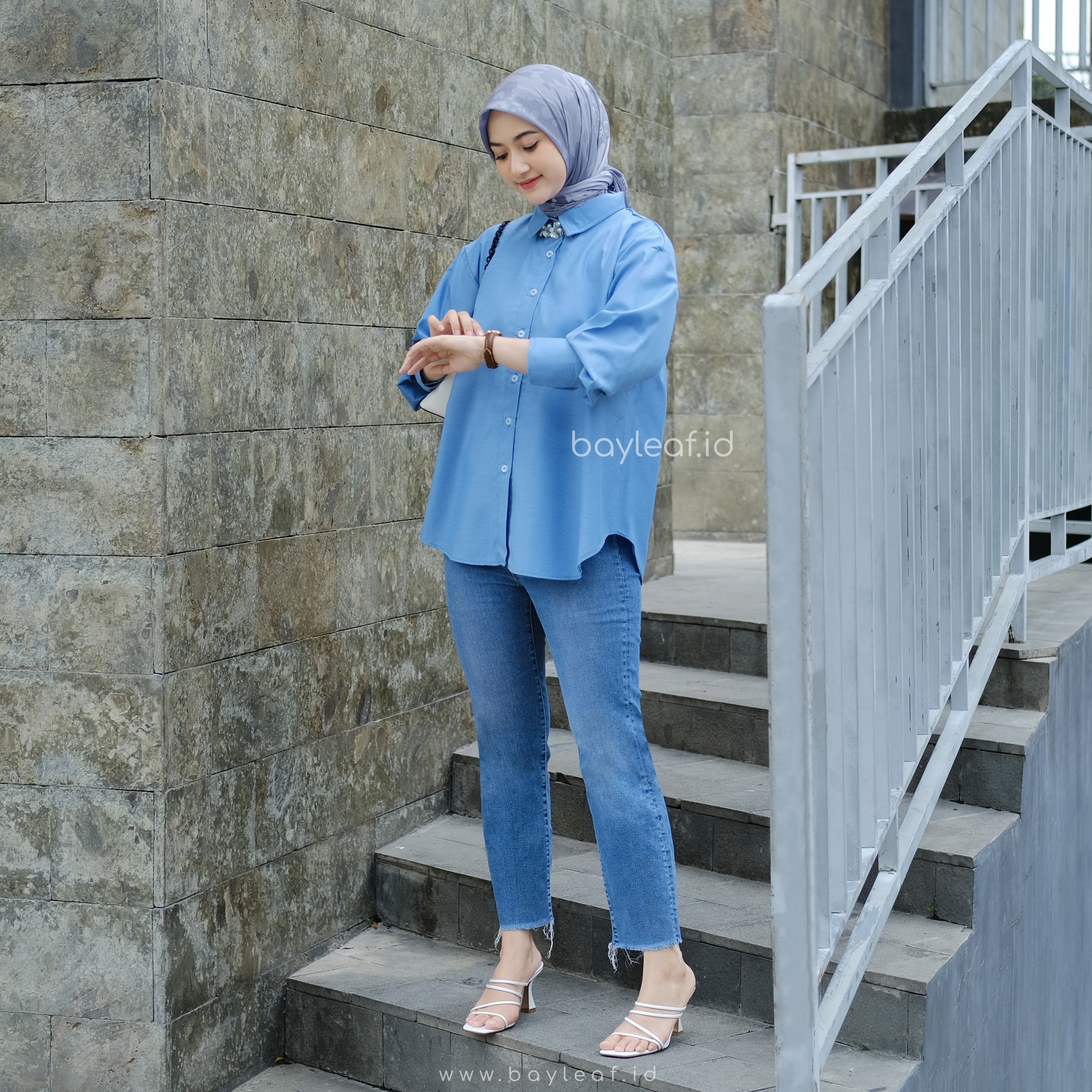 Prisia Basic Shirt | Atasan Kemeja Casual Wanita Polos