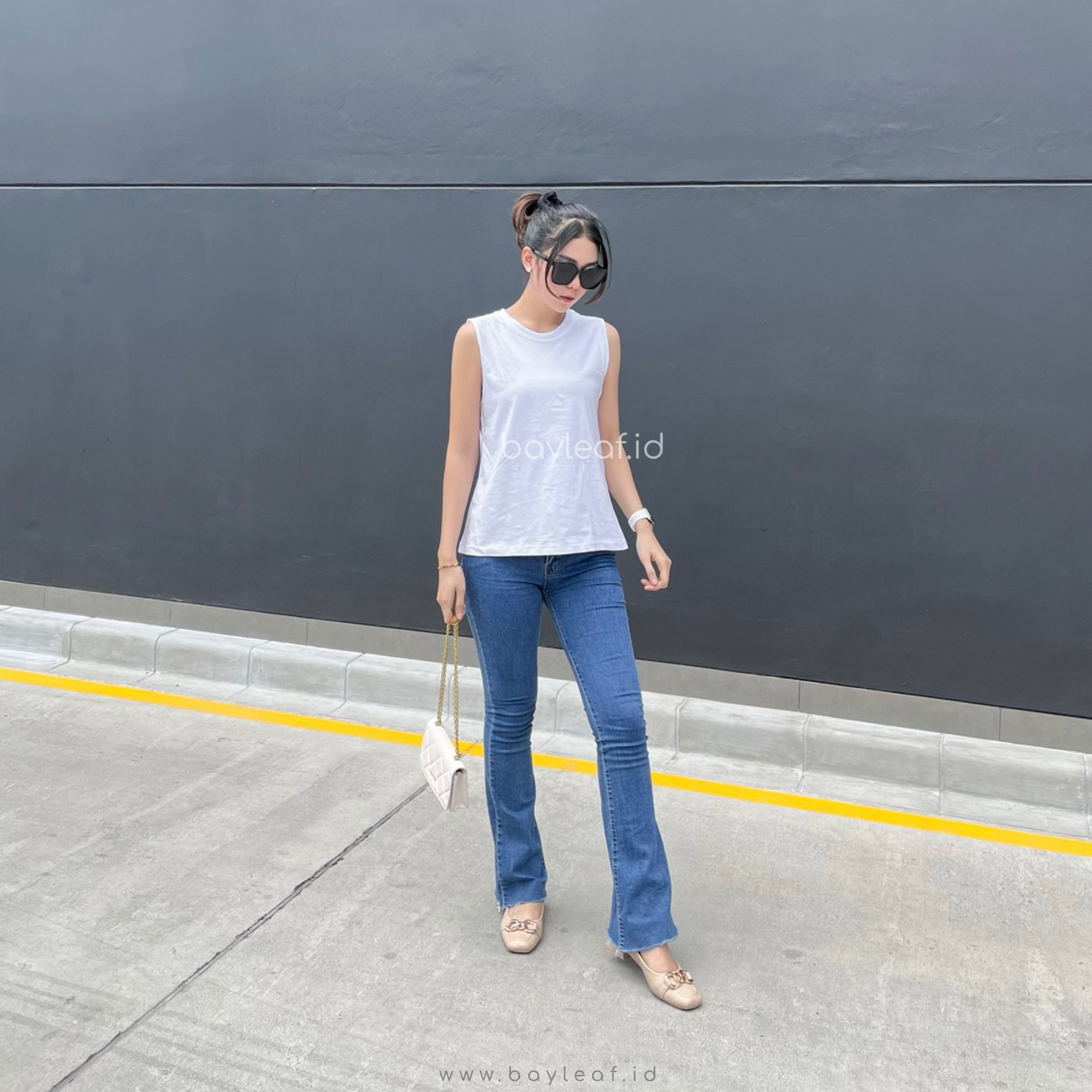 Basic T-Shirt Tanpa Lengan