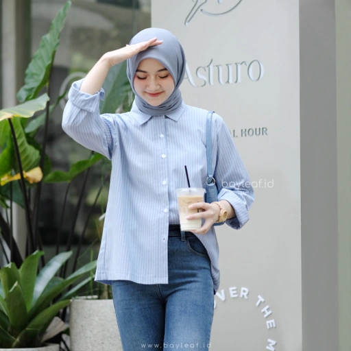 Image of Shanon Striped Shirt Kemeja Casual Motif Garis