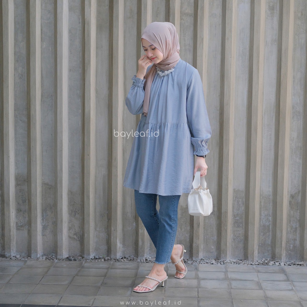 Fiolyne Ruffle Plain Blouse Linen