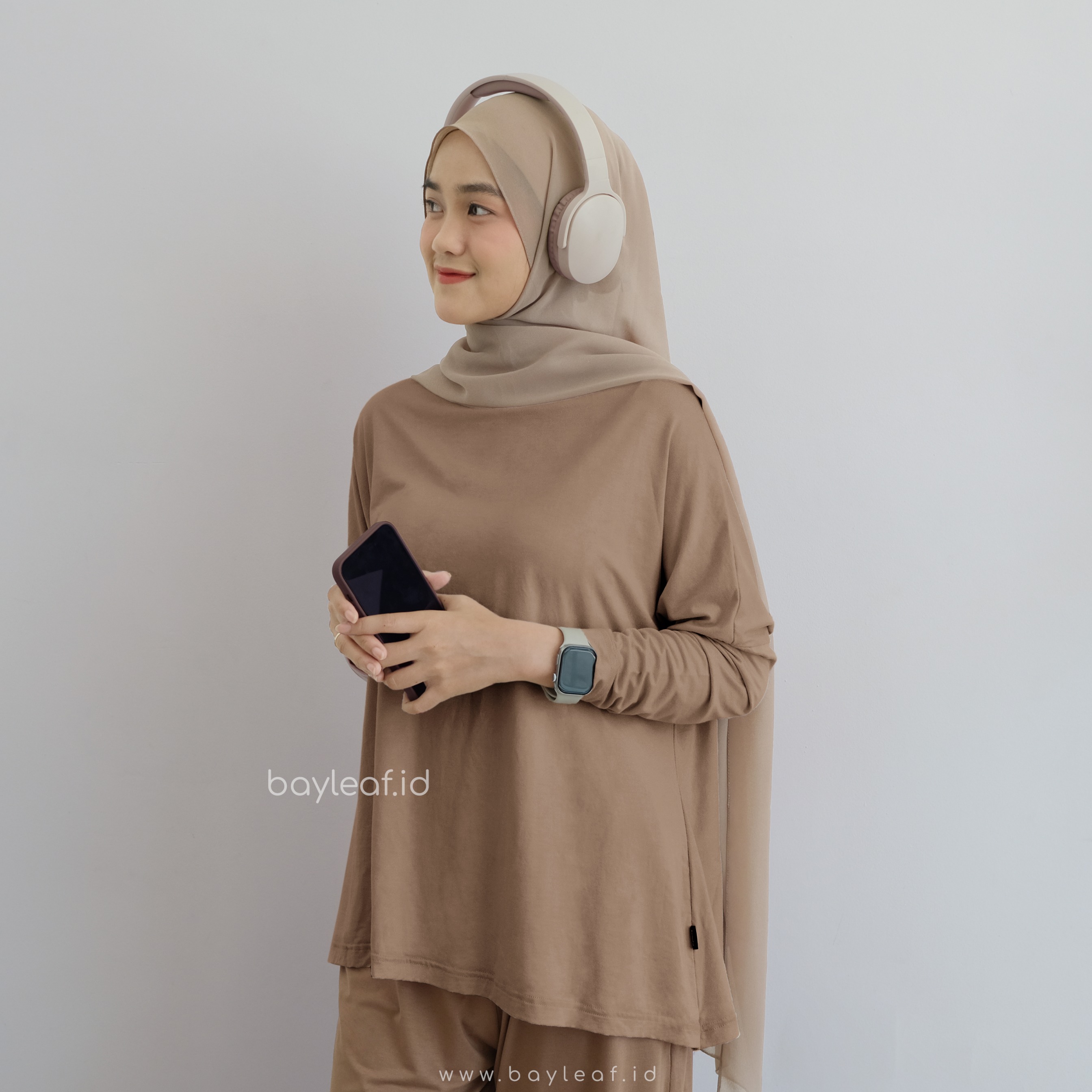 Aury Blouse Atasan Wanita Polos