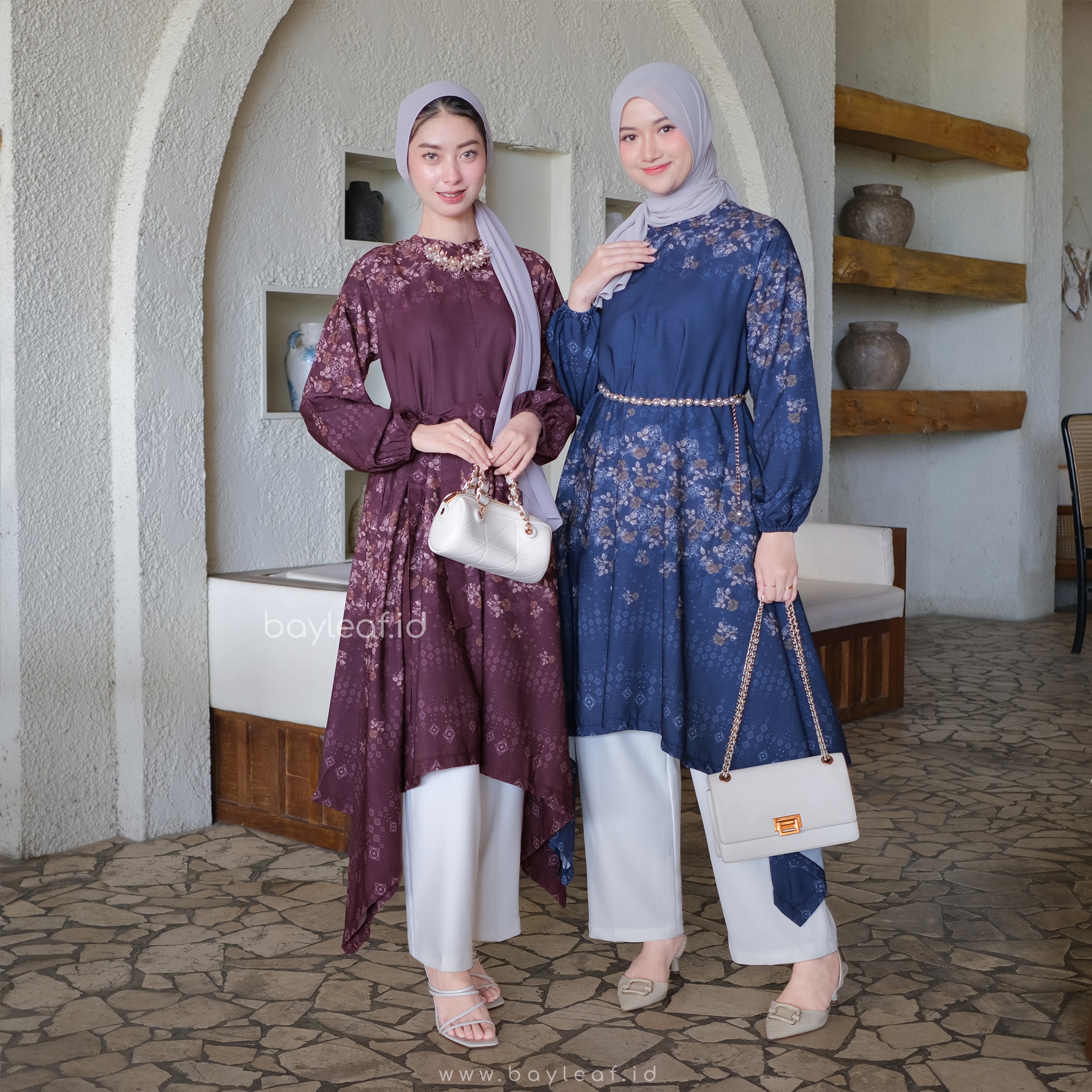  Emilia Tunik Motif Bunga Raya Series