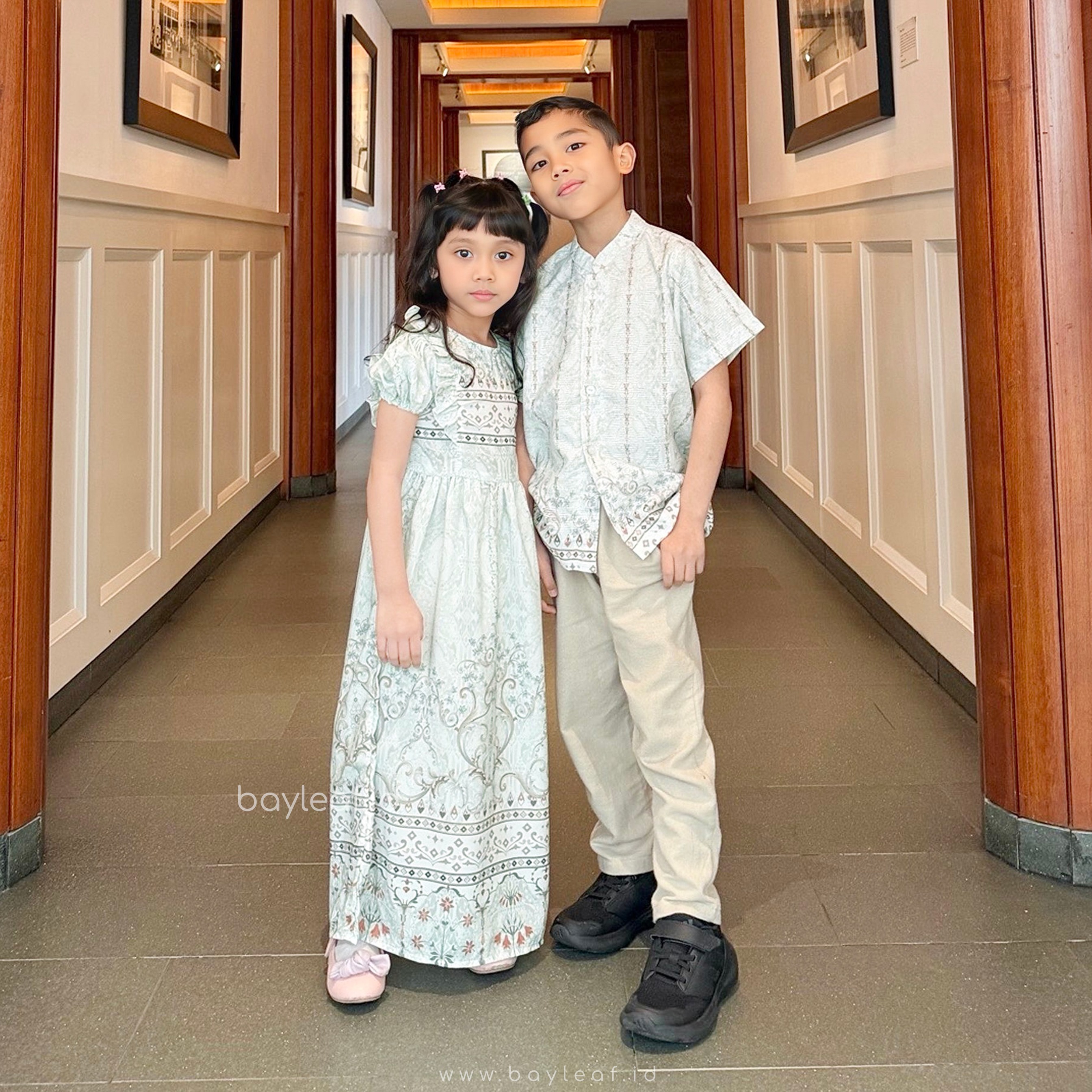 Zahreen Veena Kids Motif Raya Series