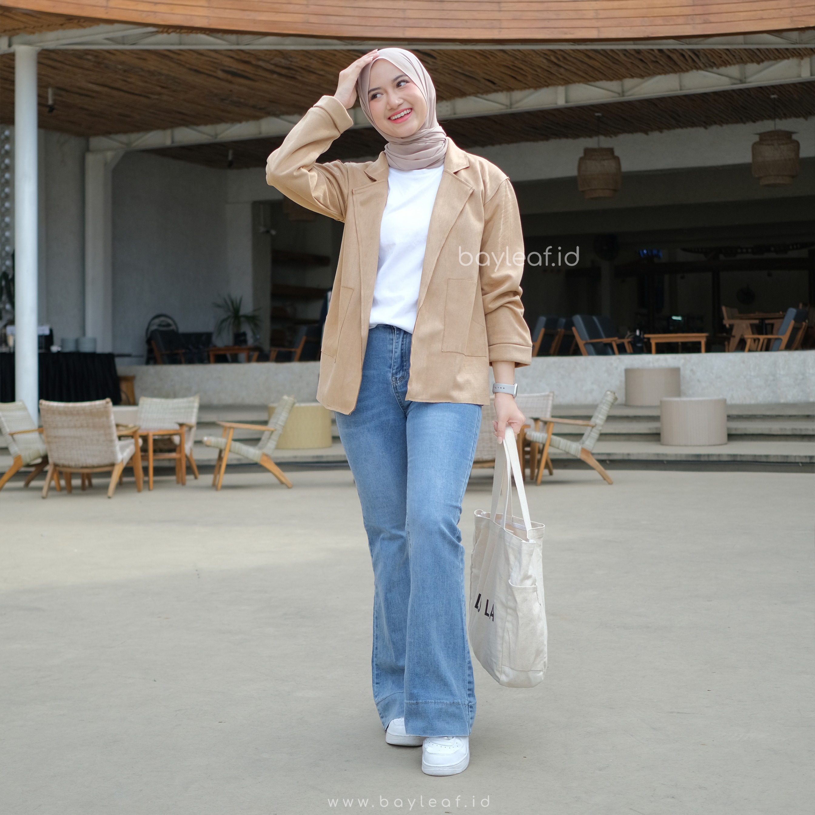 Jade Blazer Suede Basic