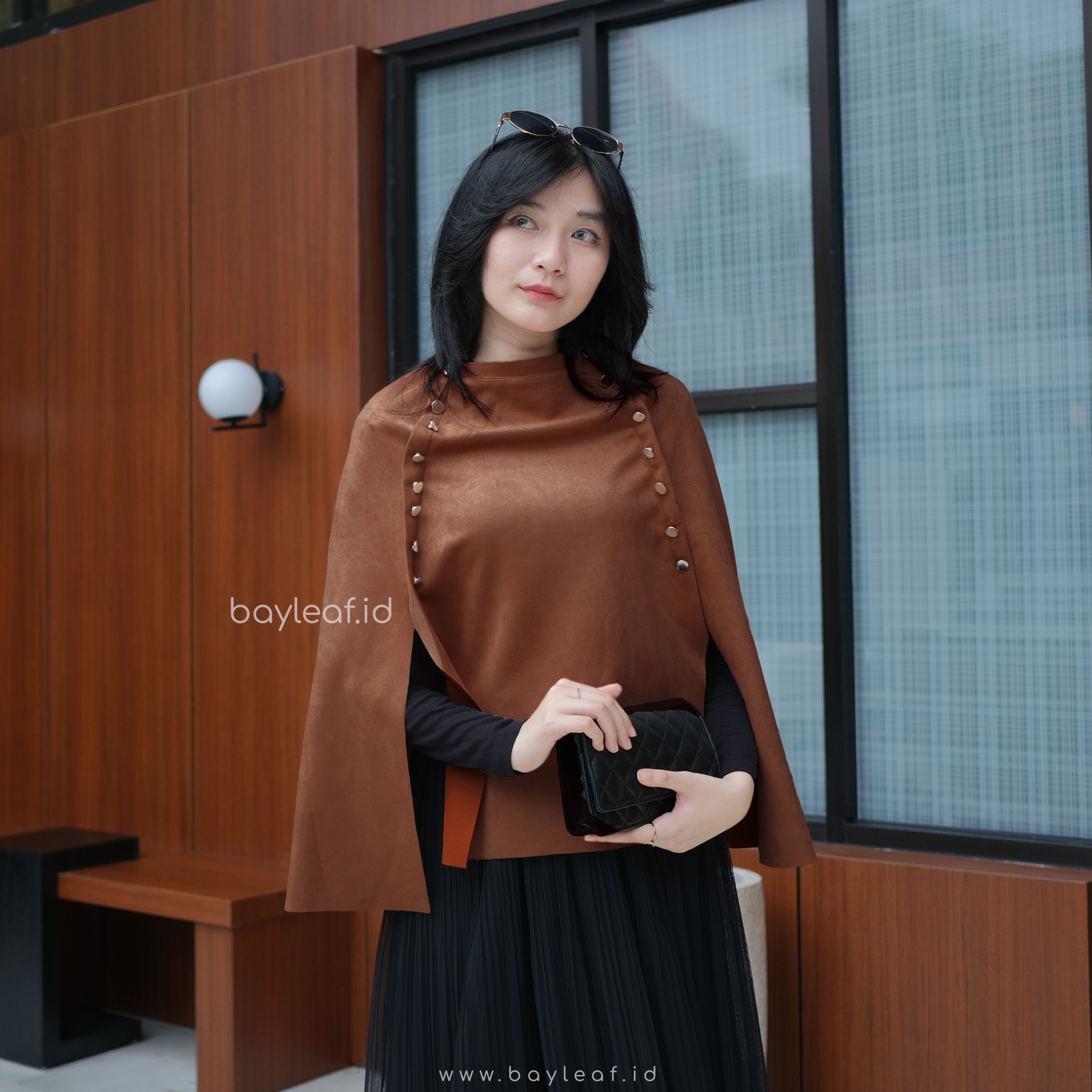 Jade Cape Top Suede Outer Wanita Premium