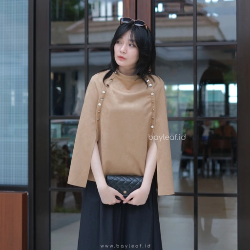 Image of Jade Cape Top Suede Outer Wanita Premium