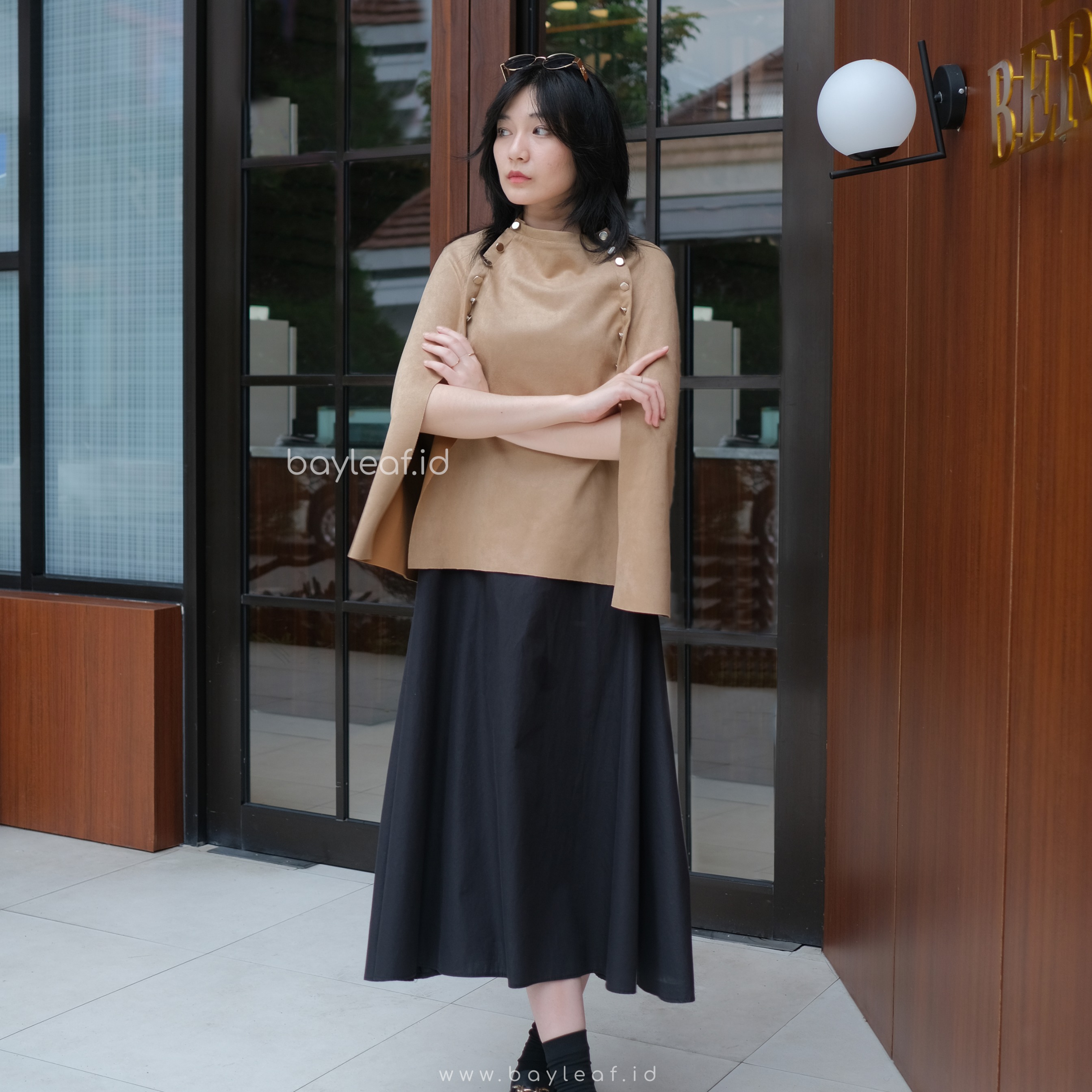 Jade Cape Top Suede Outer Wanita Premium
