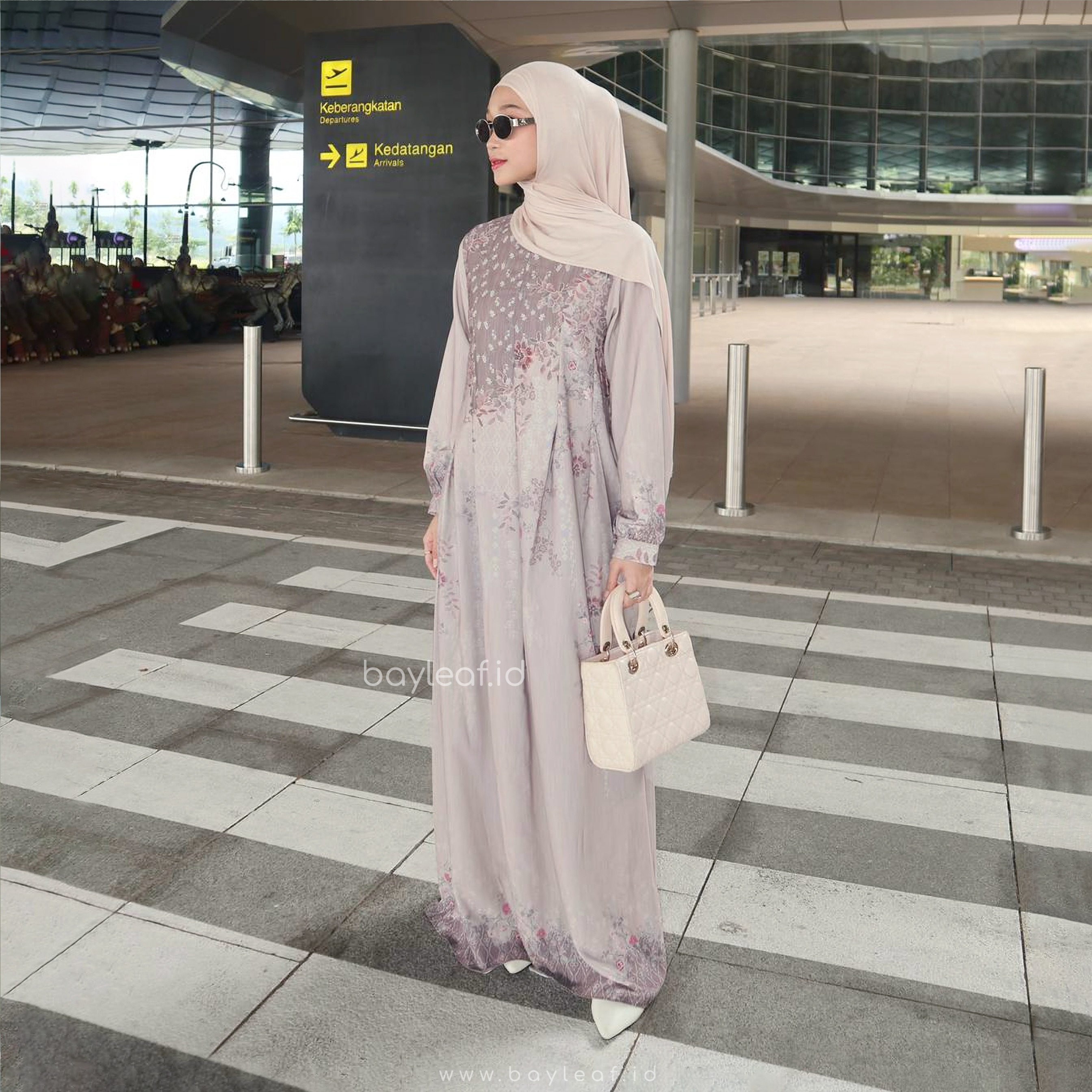  Miranda Maxi Dress Motif Bunga
