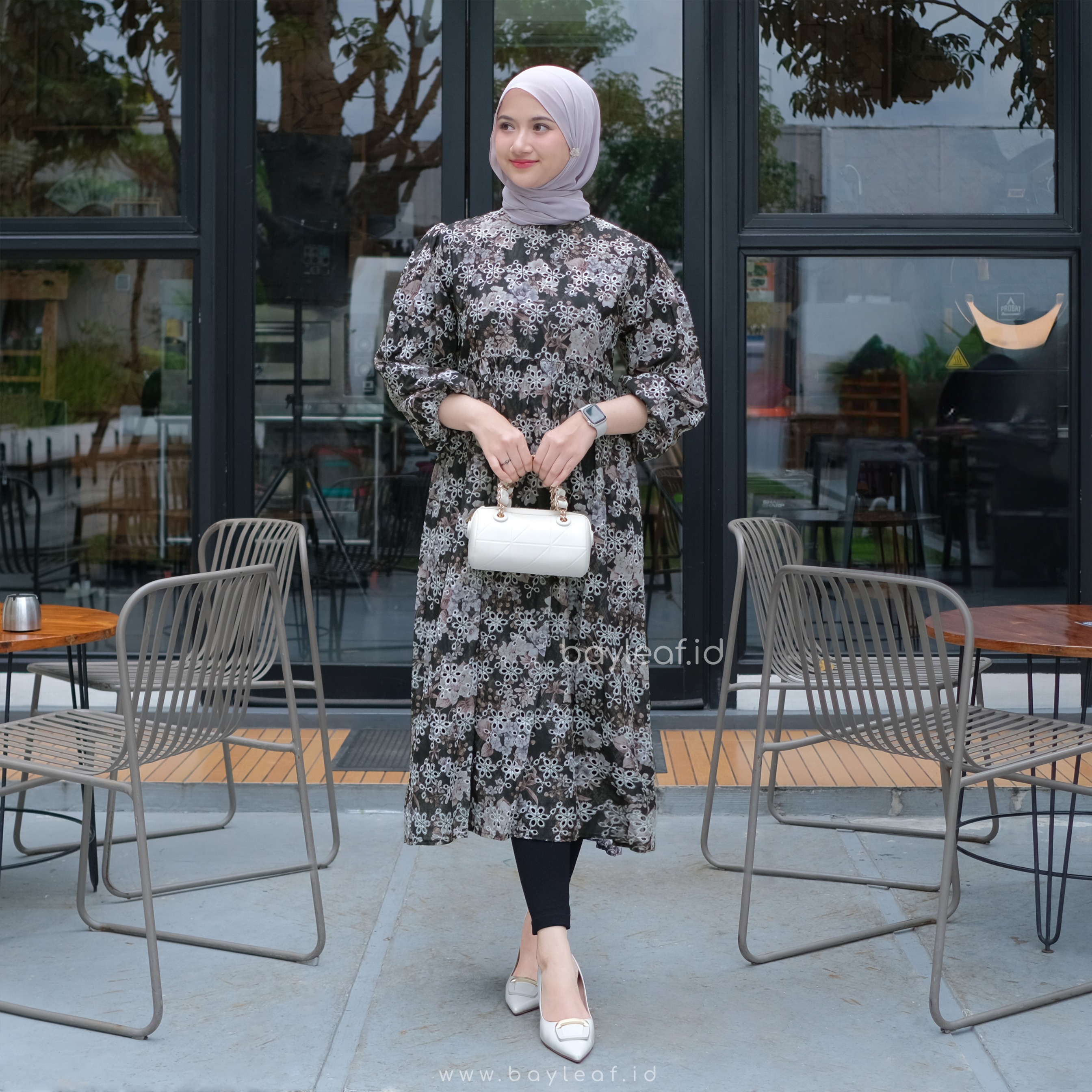 Oriana Harumi Midress Motif Bunga