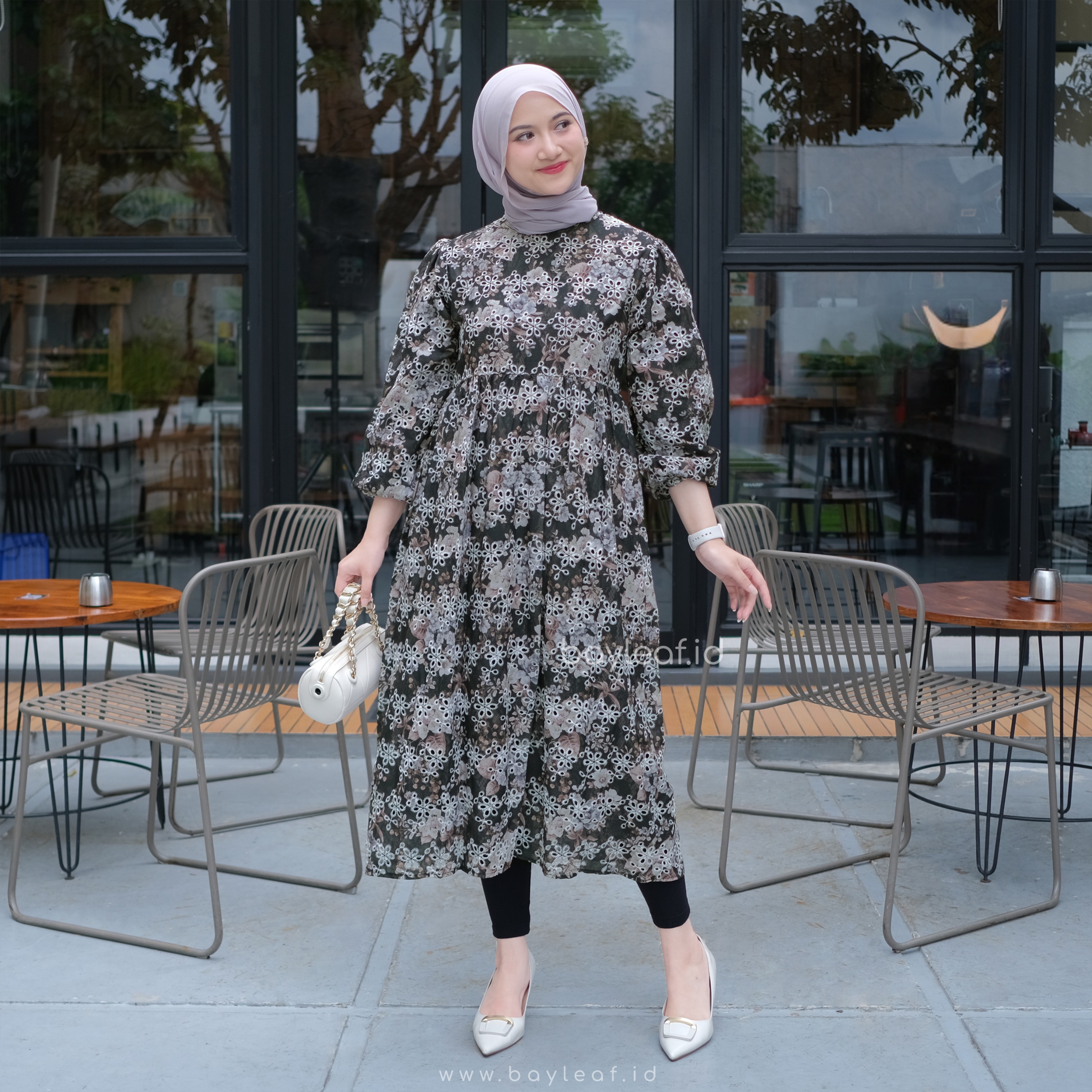 Oriana Harumi Midress Motif Bunga