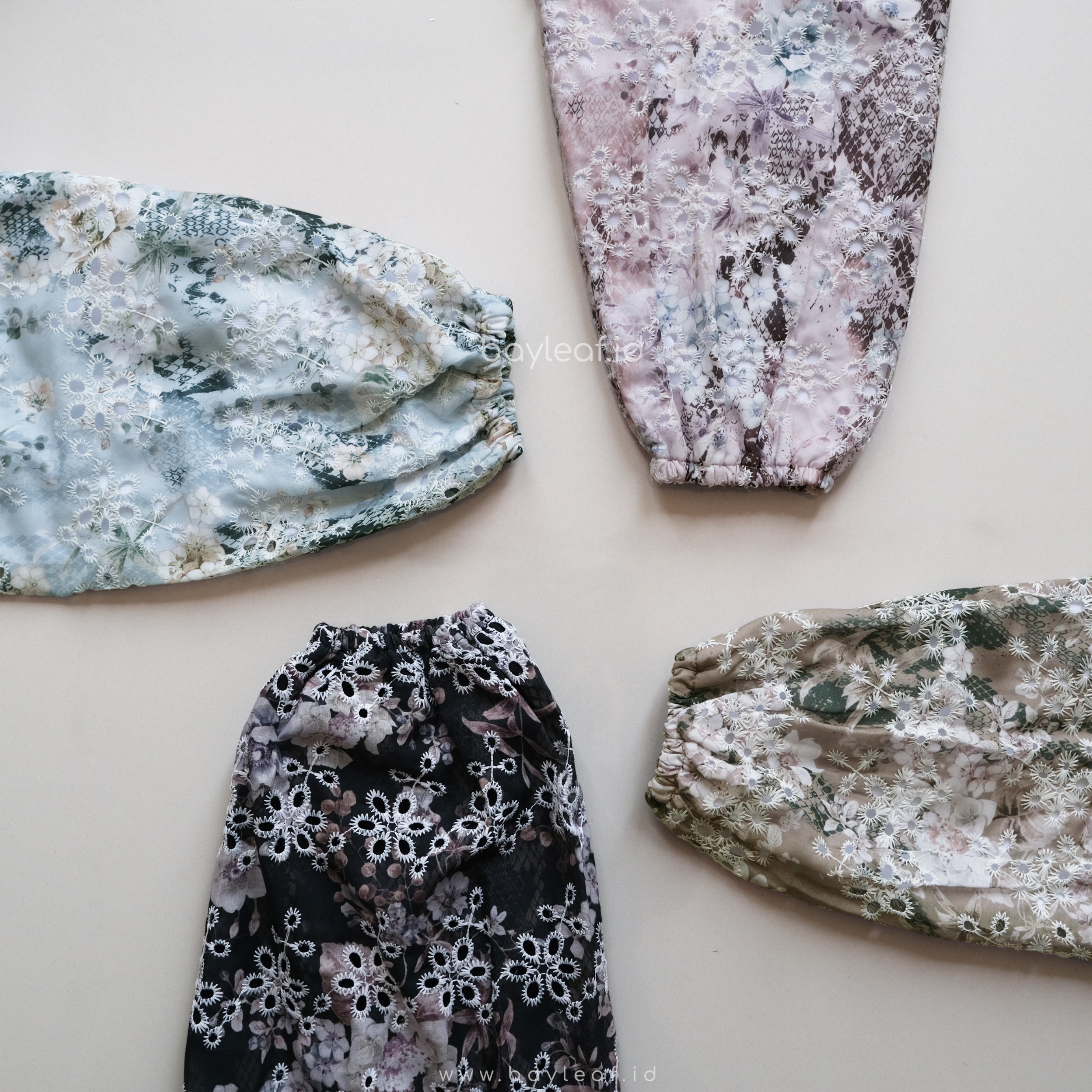 Oriana Harumi Midress Motif Bunga