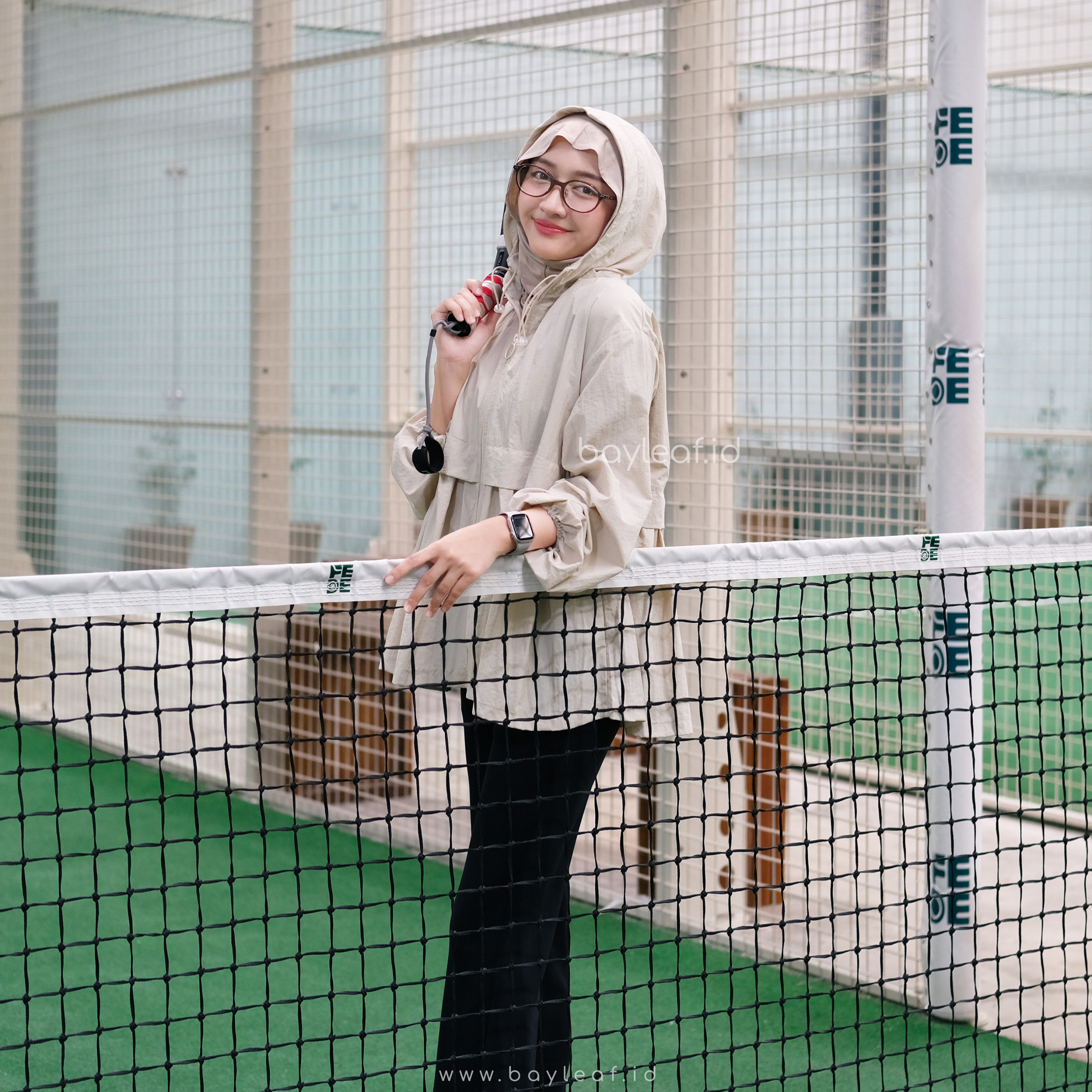 Owen Jenny Jacket | Jaket Parasut Wanita Olahraga Sporty Casual