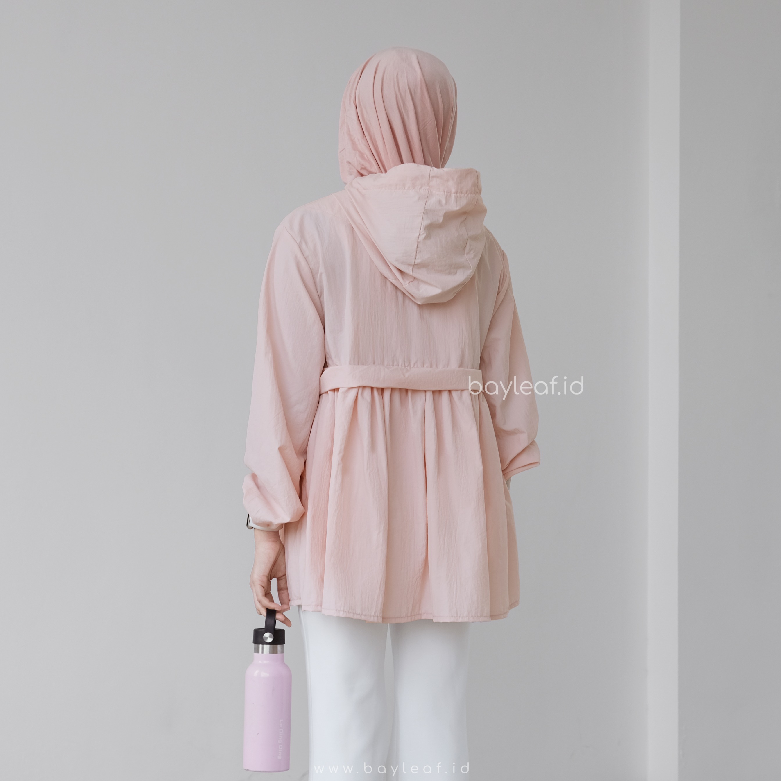 Owen Jenny Jacket | Jaket Parasut Wanita Olahraga Sporty Casual