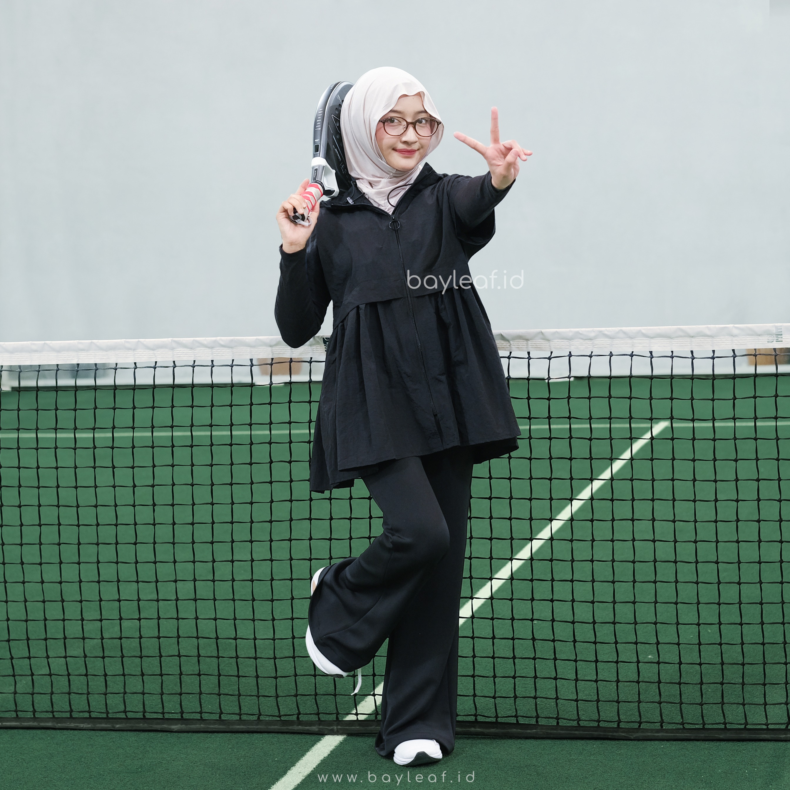 Owen Vest Jacket Parasut Sport Olahraga Wanita