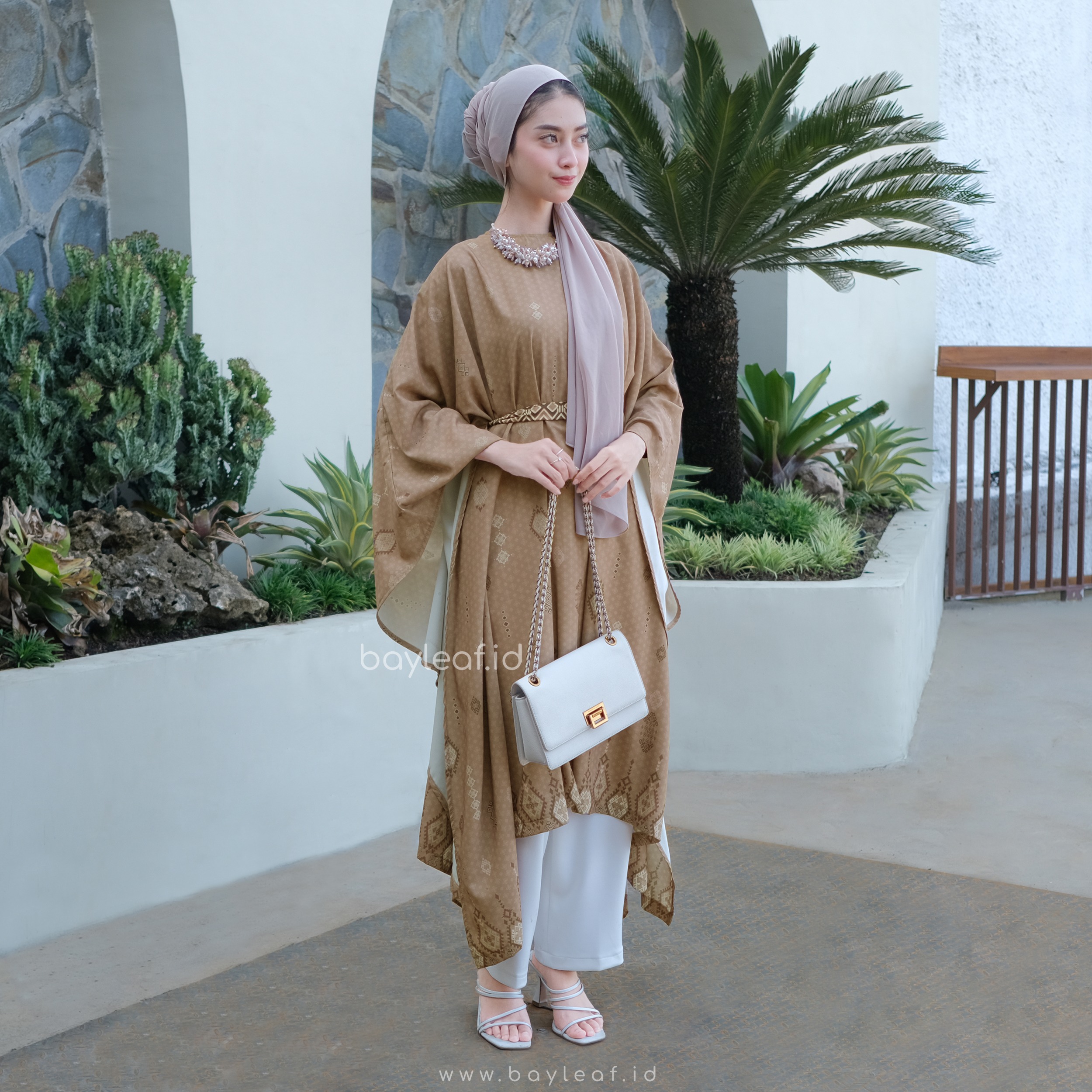 Rayana Kaftan Motif Raya Series