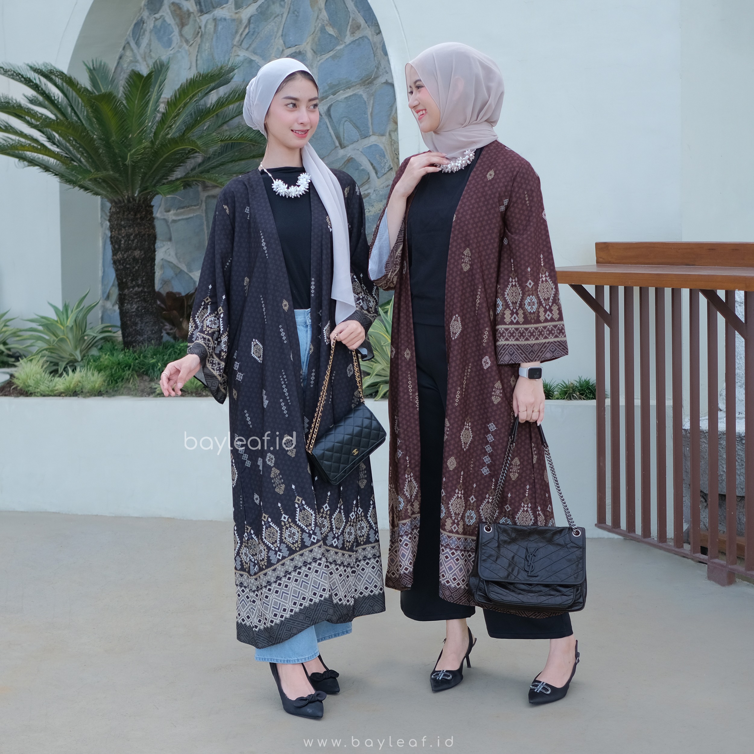 Rayana Outer Motif Raya Series