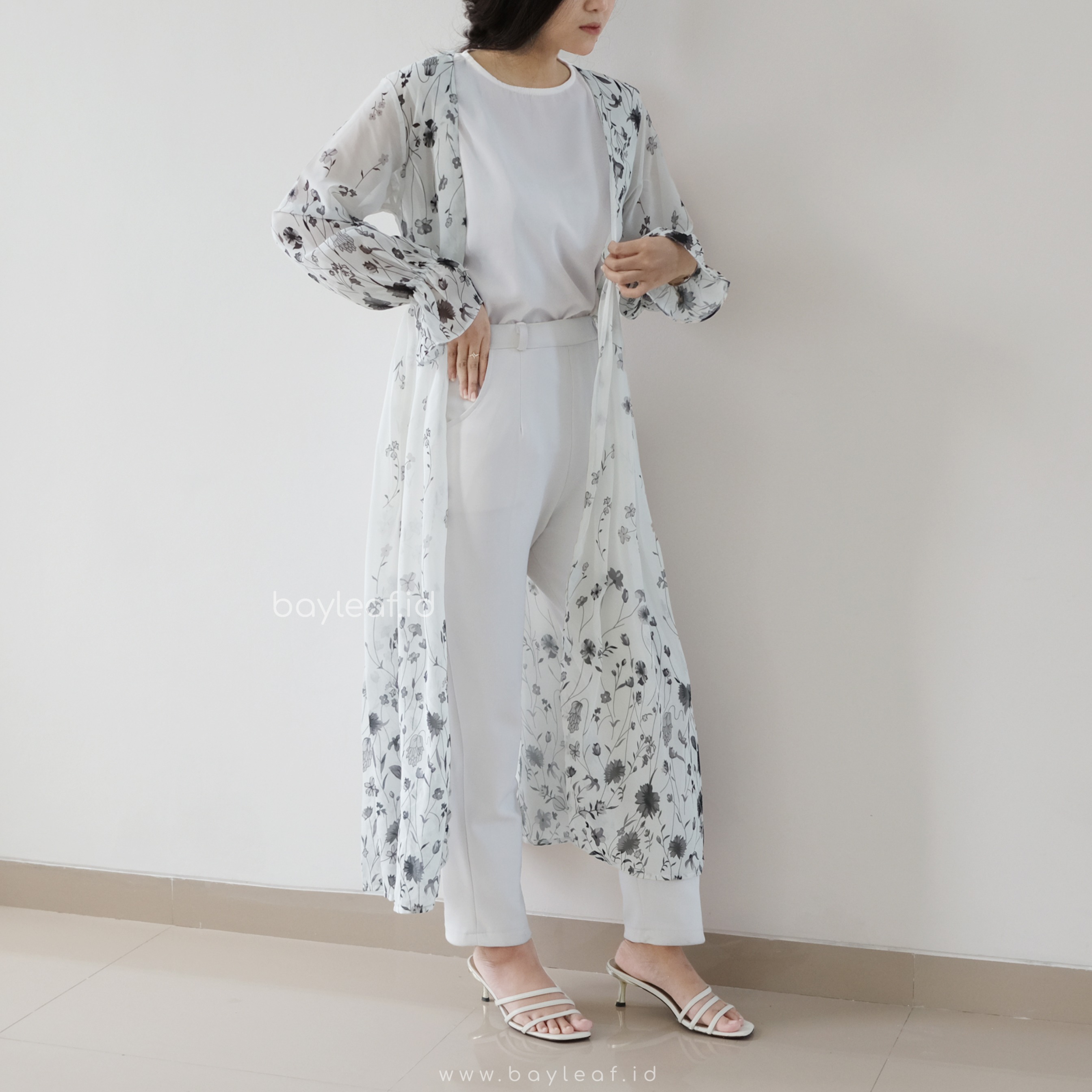 Roseli Floral Outer / Outer Wanita Motif Bunga