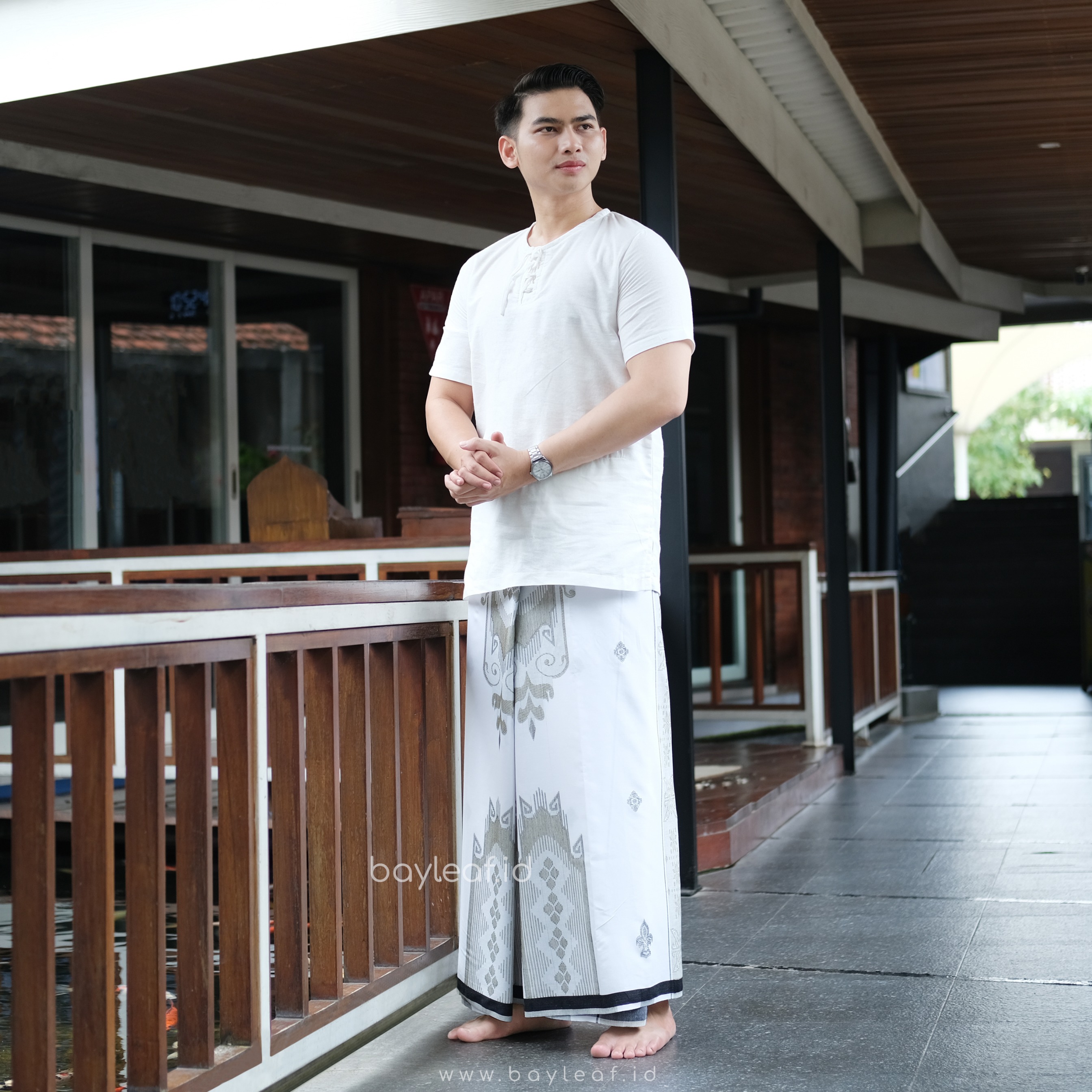 Bayleaf.id X Milzam Sarung Tenun Gapuro Series