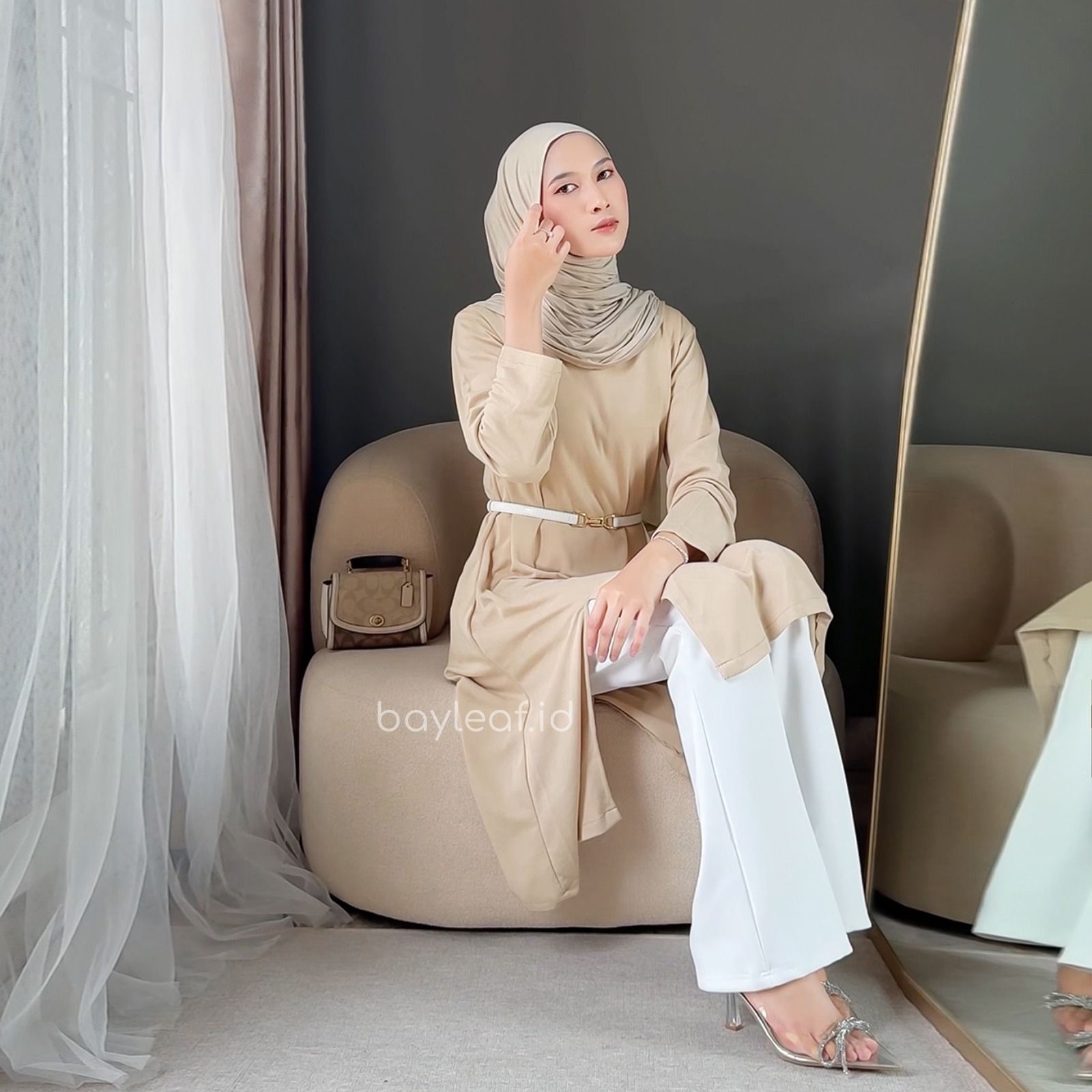Zahra Tunik Elegan dan Nyaman