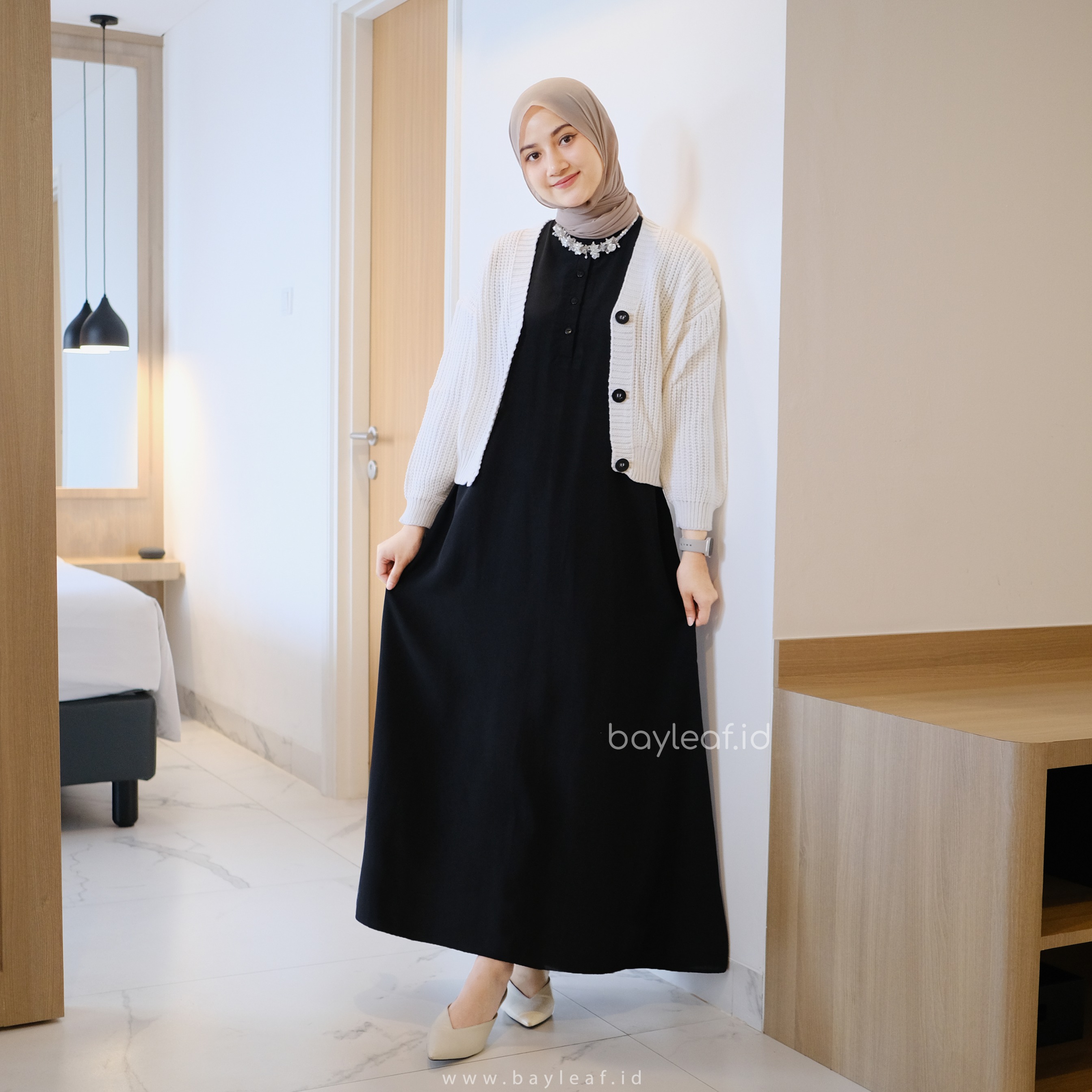 Aera Inner Dress Button Maxi Tanpa Lengan