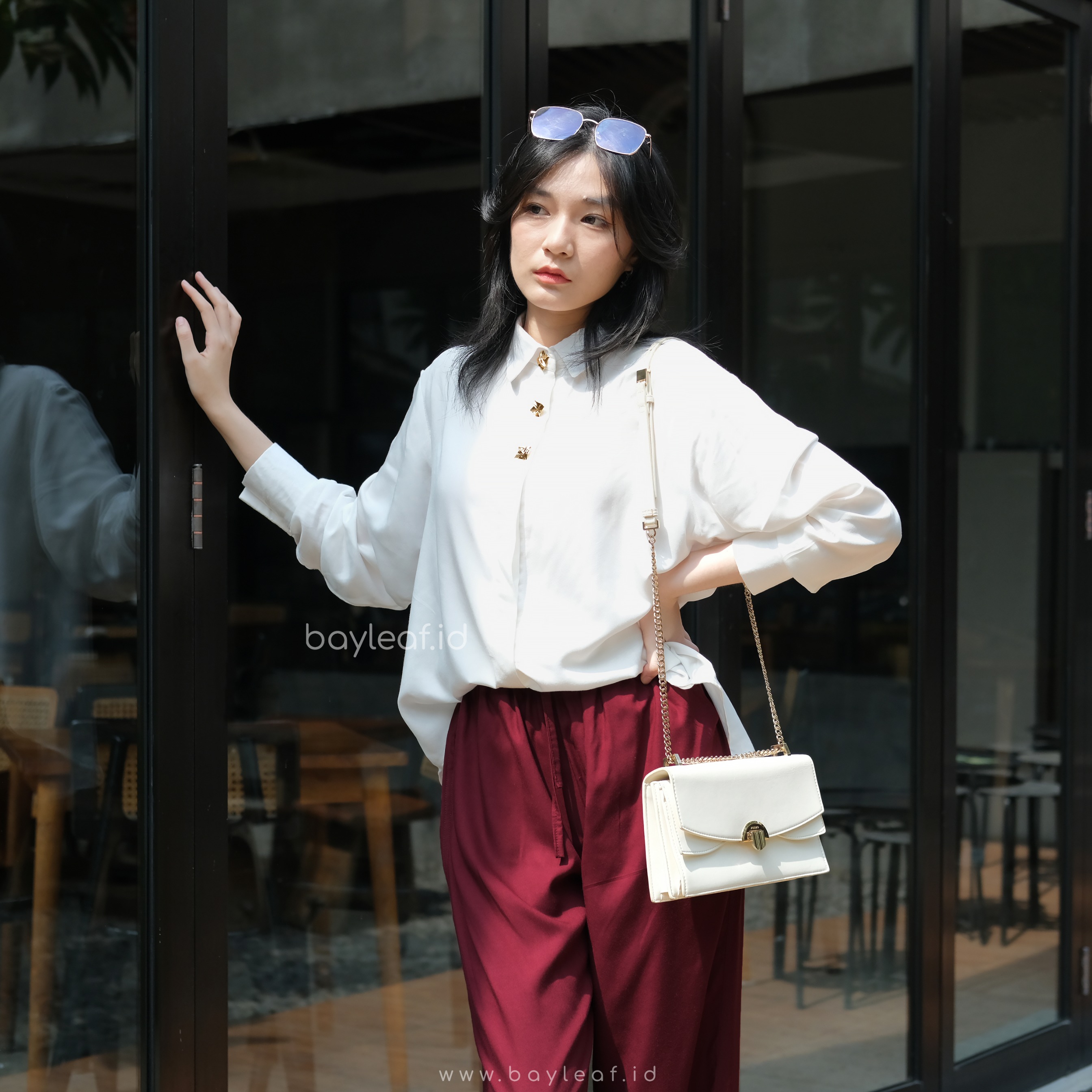Alira Basic Shirt | Atasan Kemeja Casual Wanita Polos