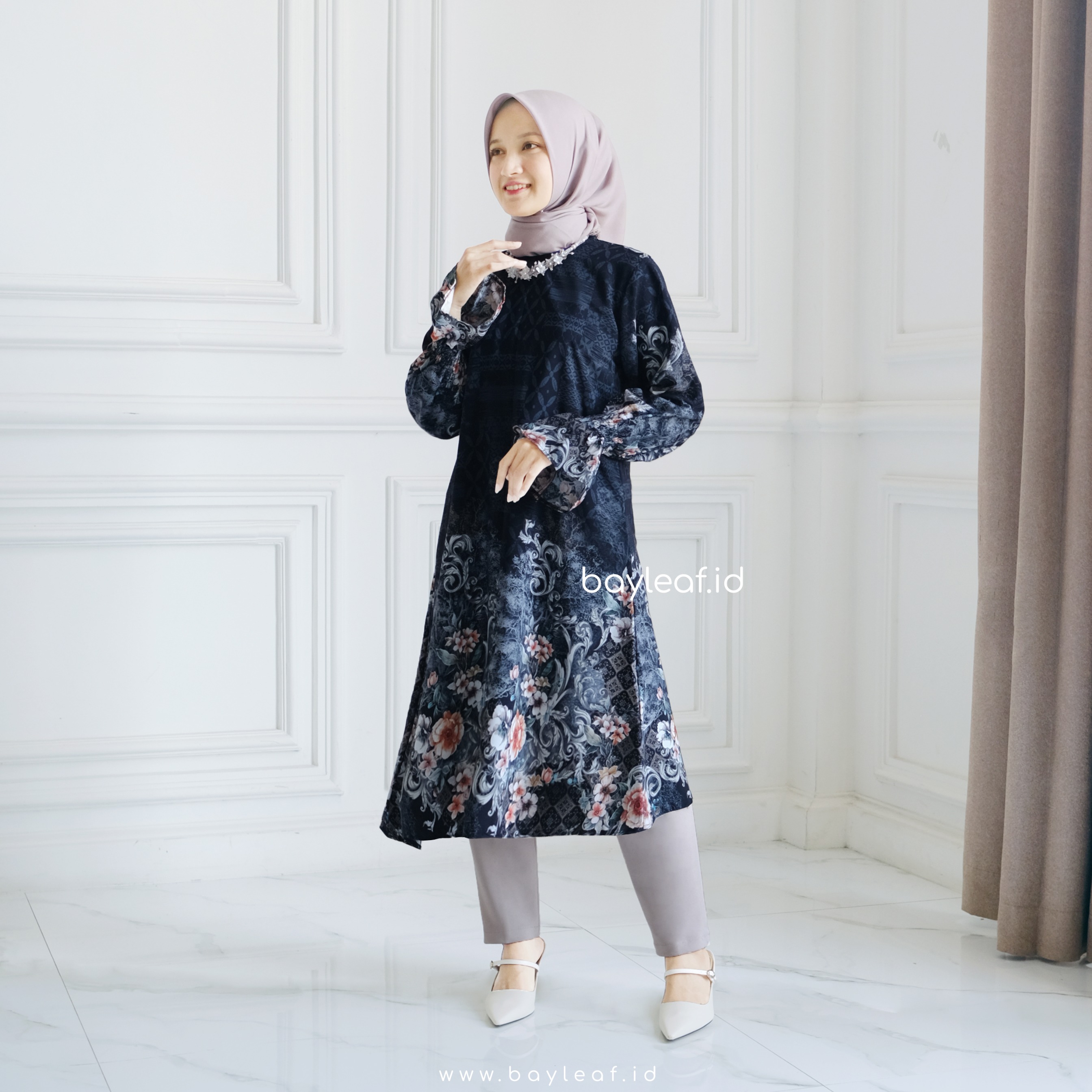 Camelia Ellen Ansel Tunik