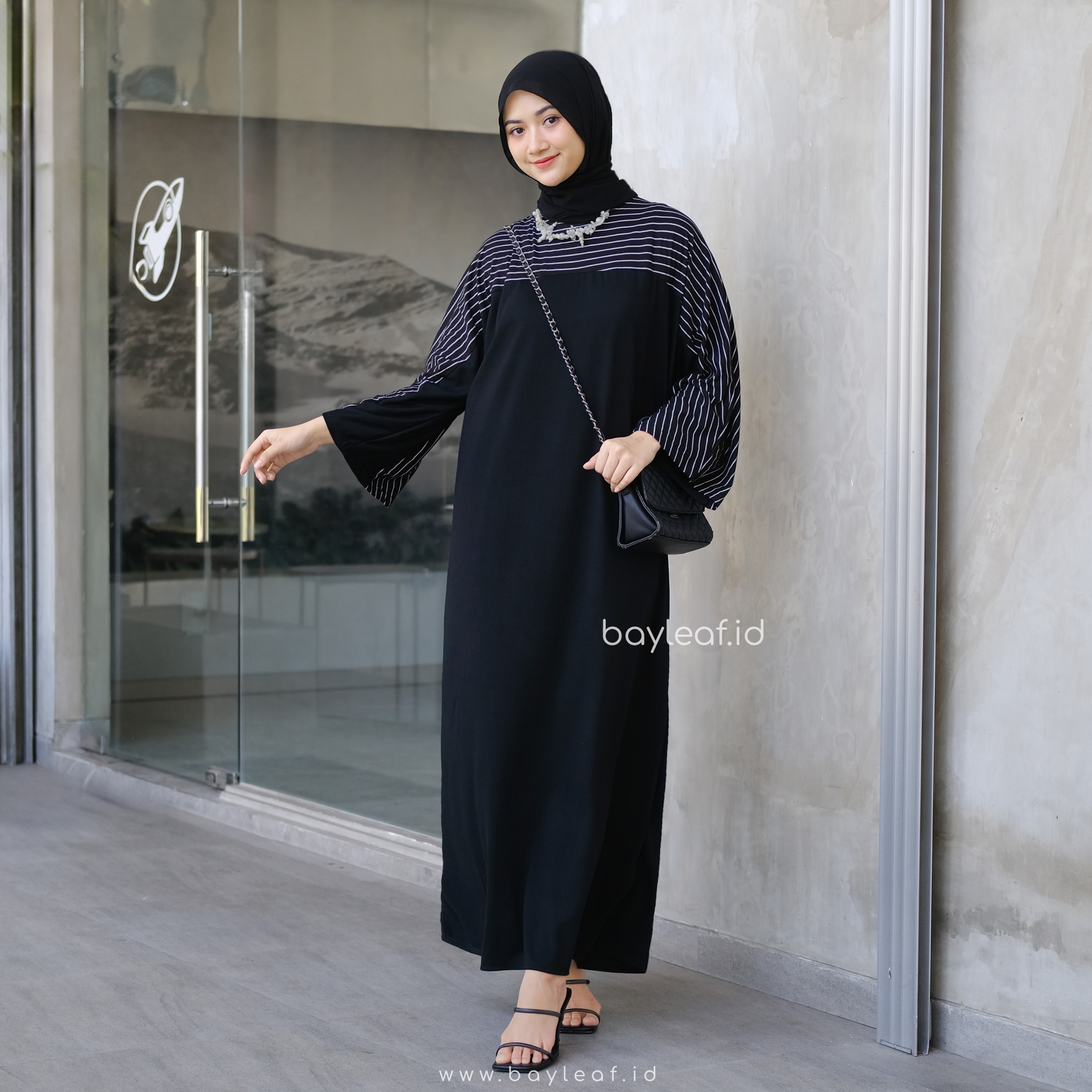 Carisa Basic Striped Dress