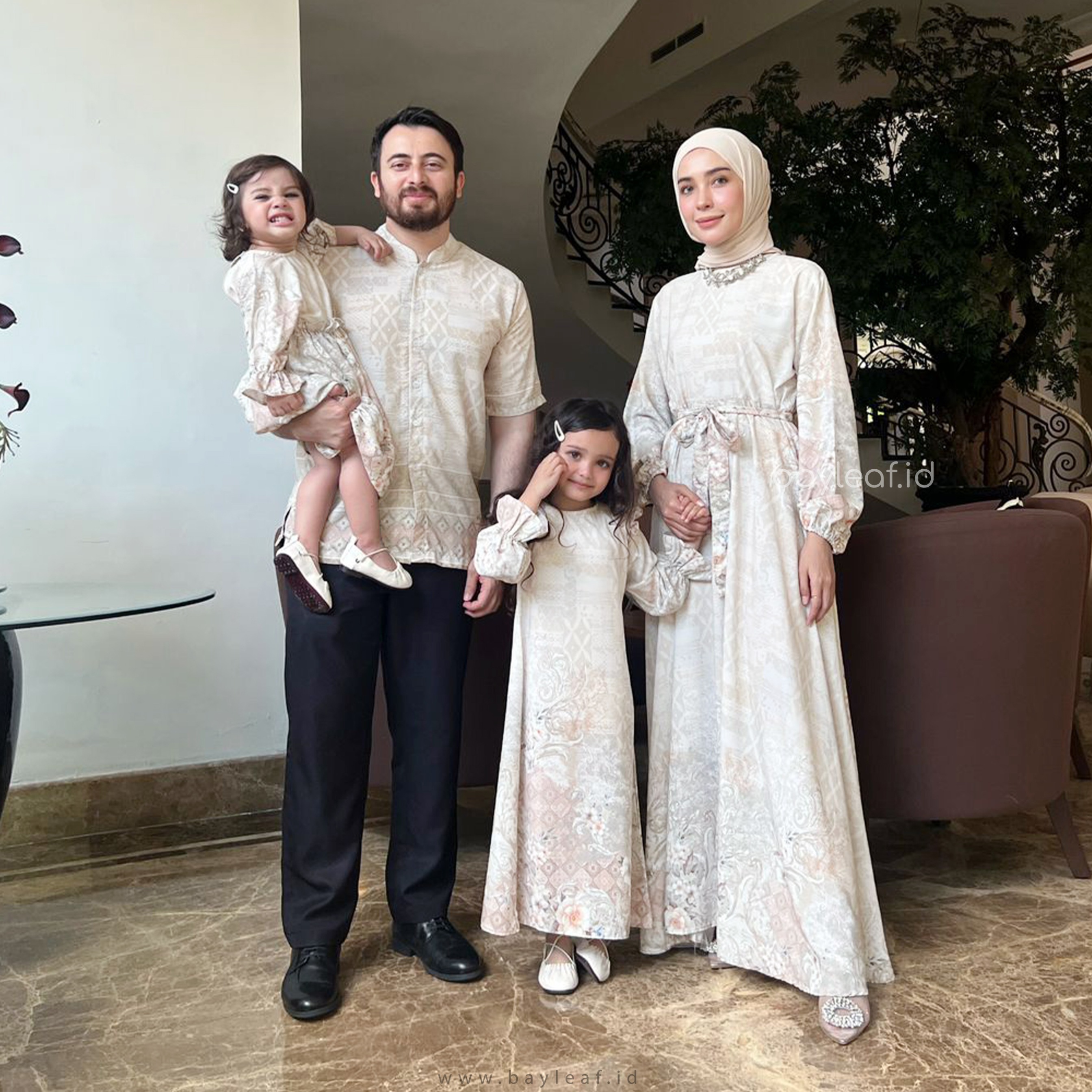Camelia Alan Atasan Kemeja Pria Lengan Pendek