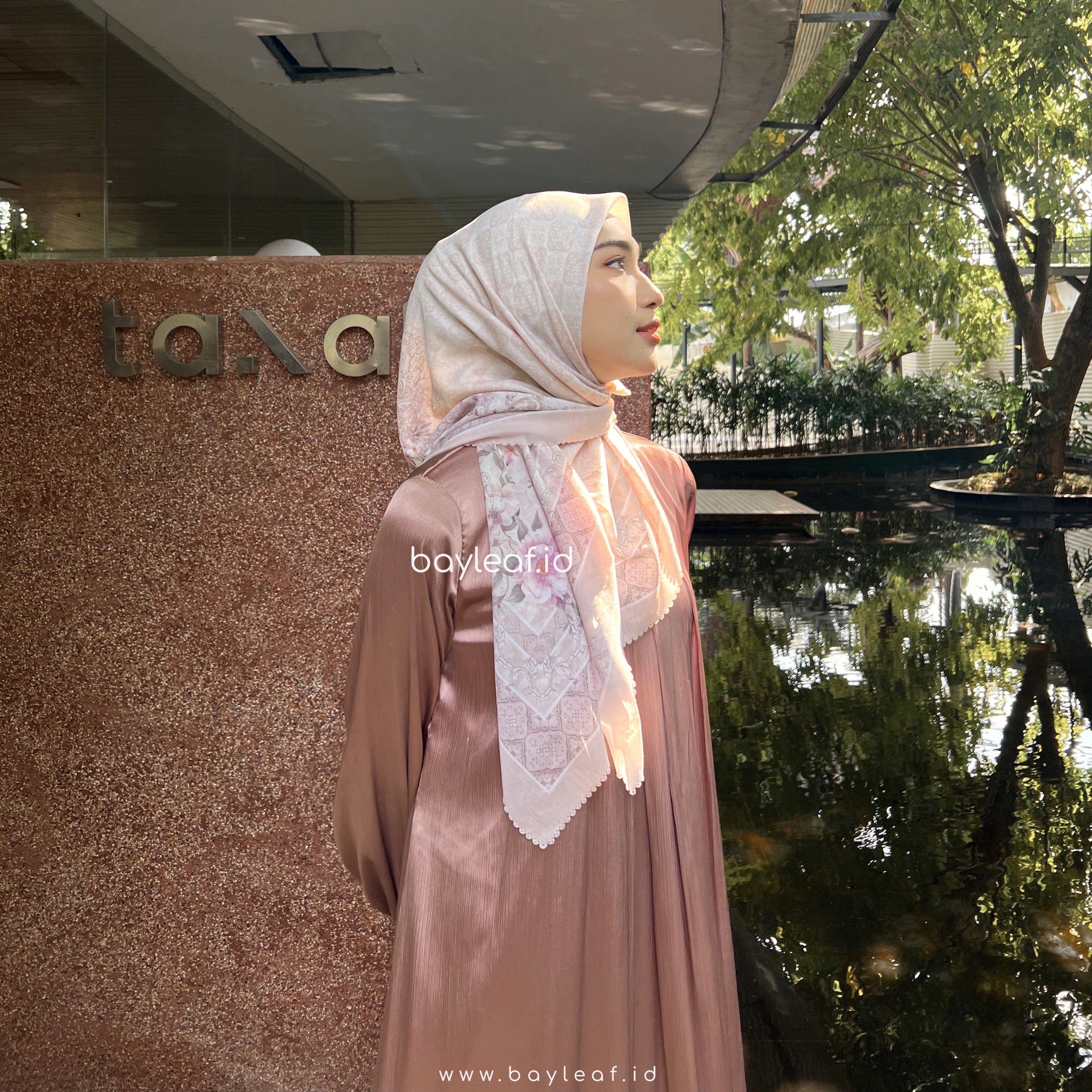 Camelia Hijab Scarf