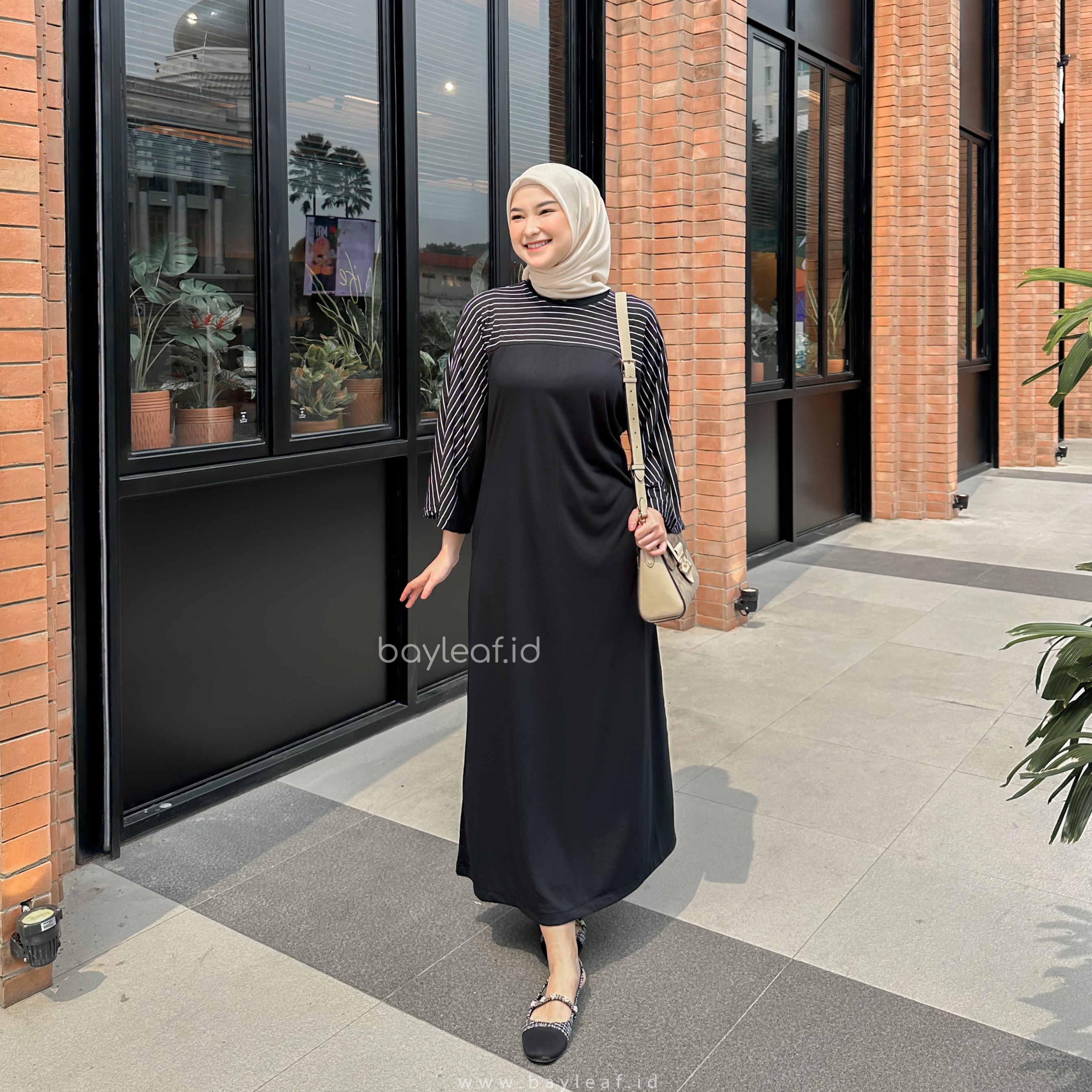 Carisa Basic Striped Dress