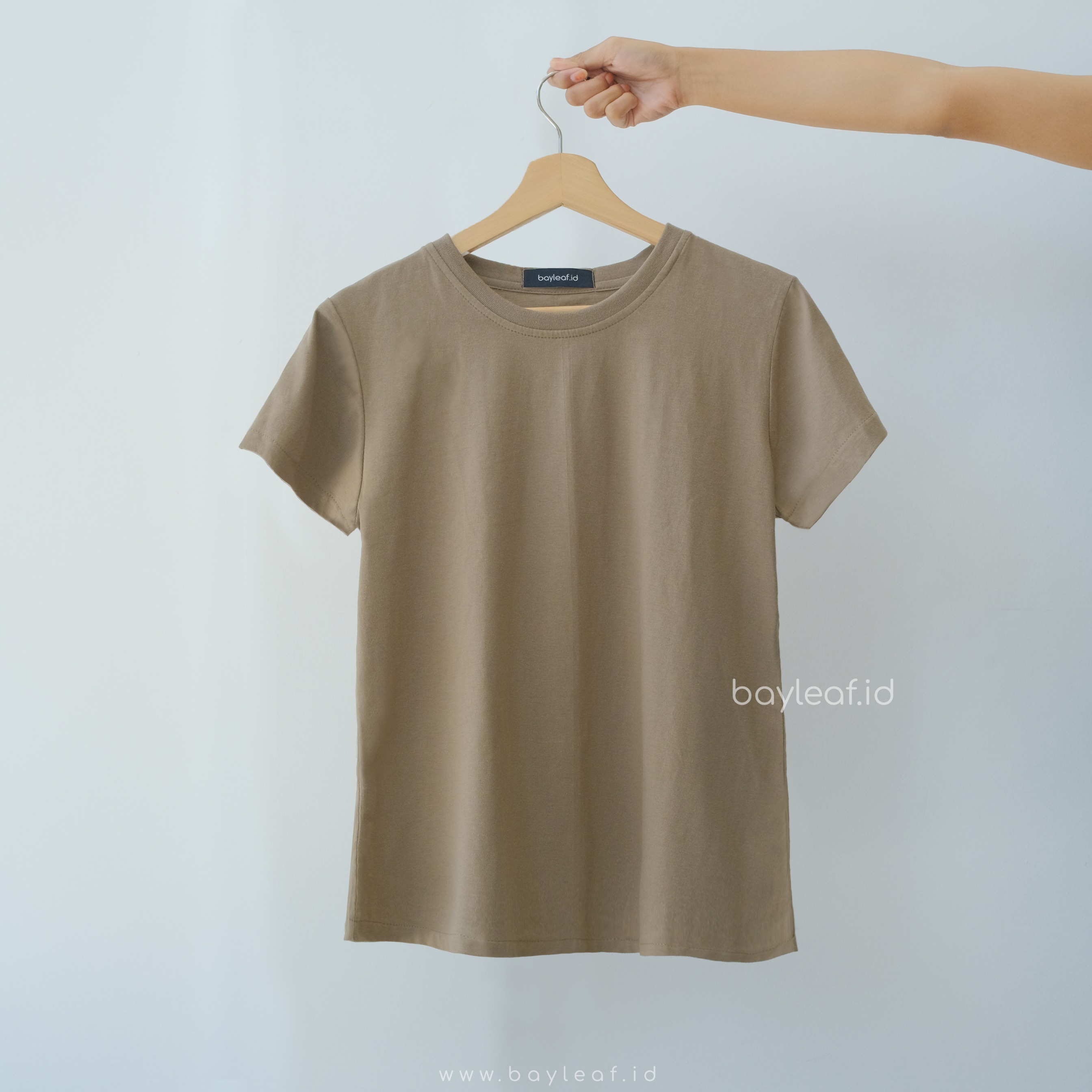 Basic T-Shirt Berlengan