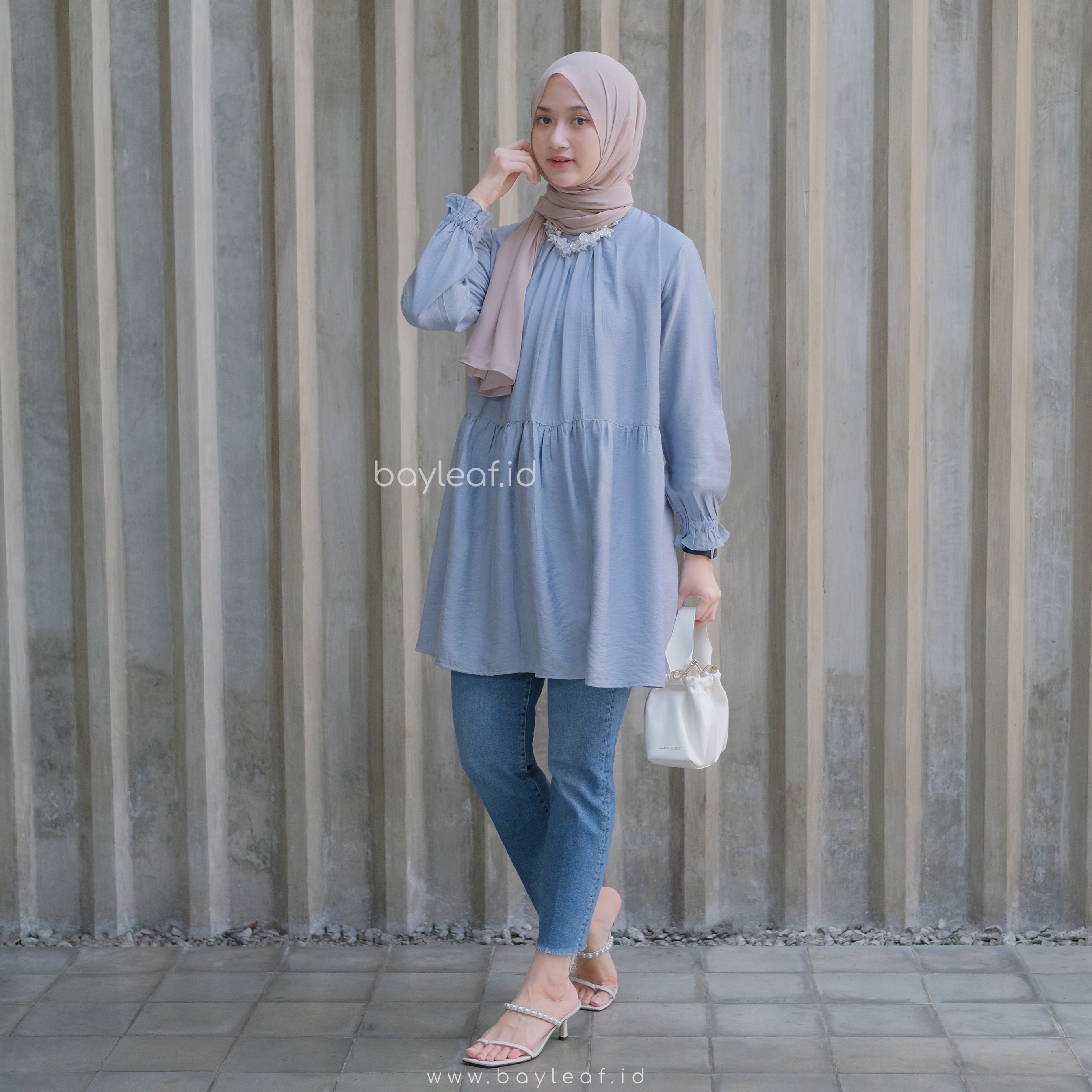 Fiolyne Ruffle Plain Blouse Linen
