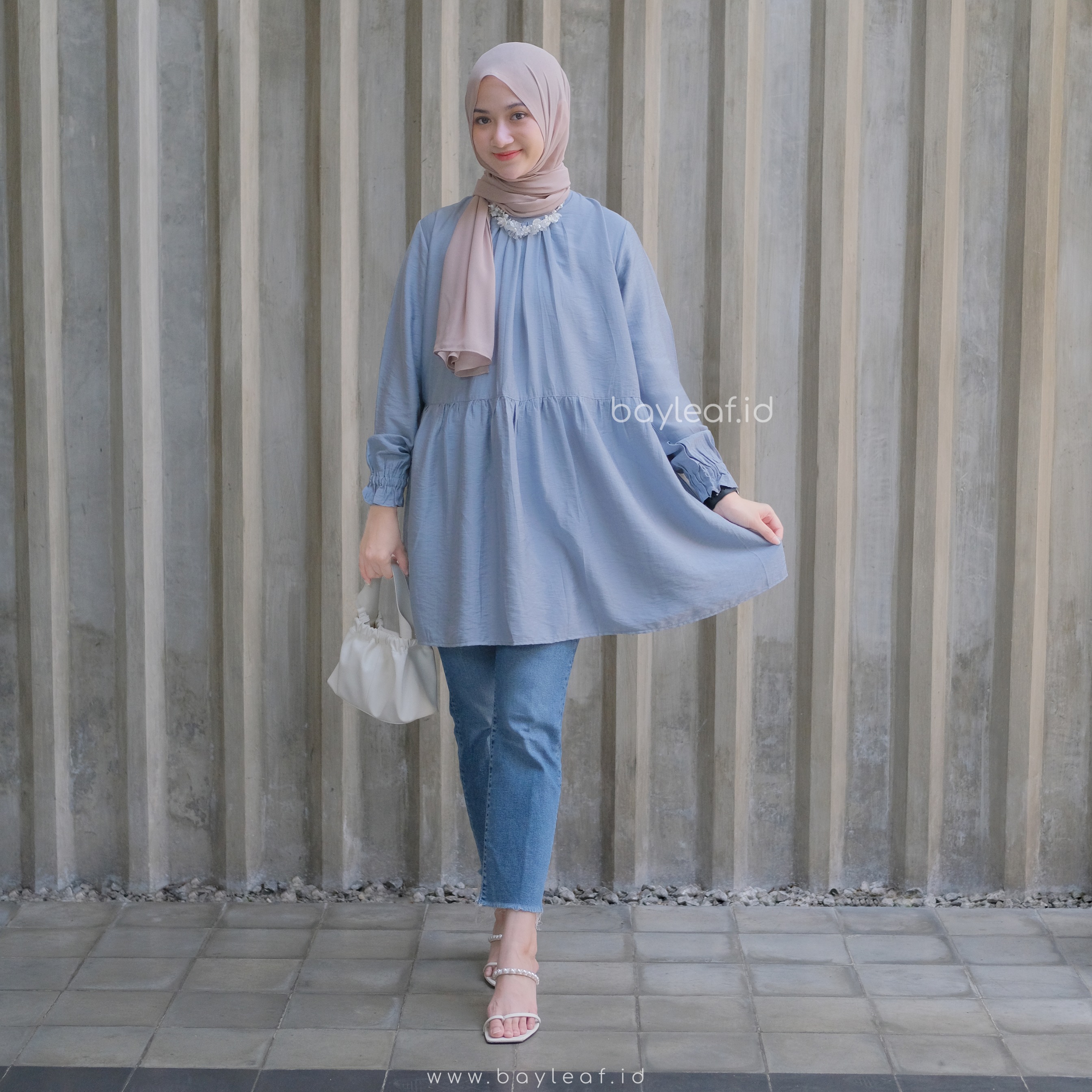 Fiolyne Ruffle Plain Blouse Linen