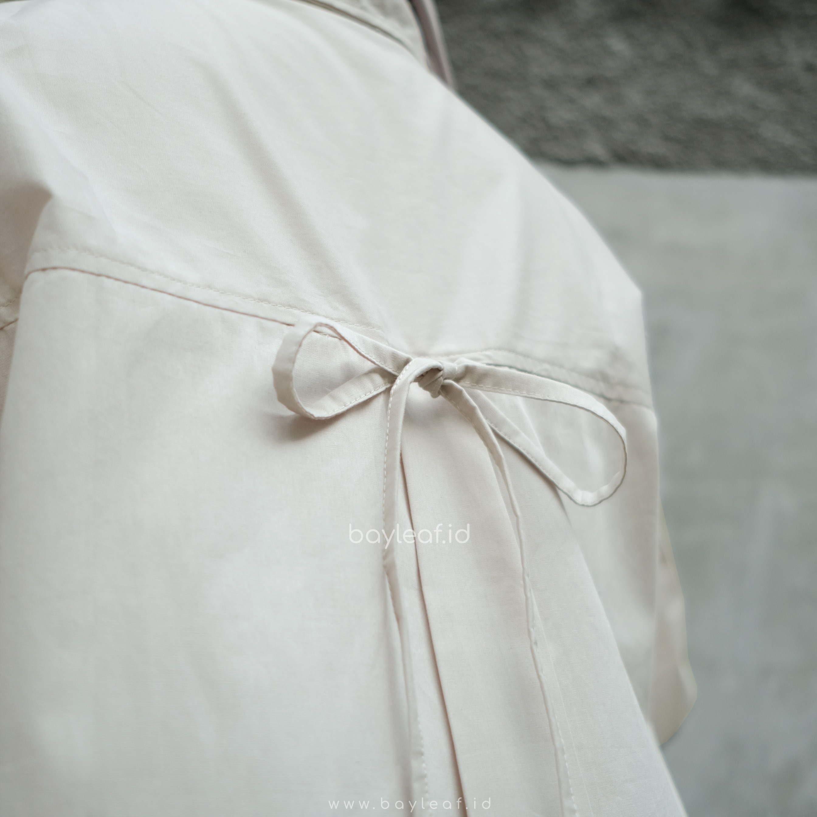 Gempita Basic Shirt | Atasan Kemeja Casual Wanita dengan Pita