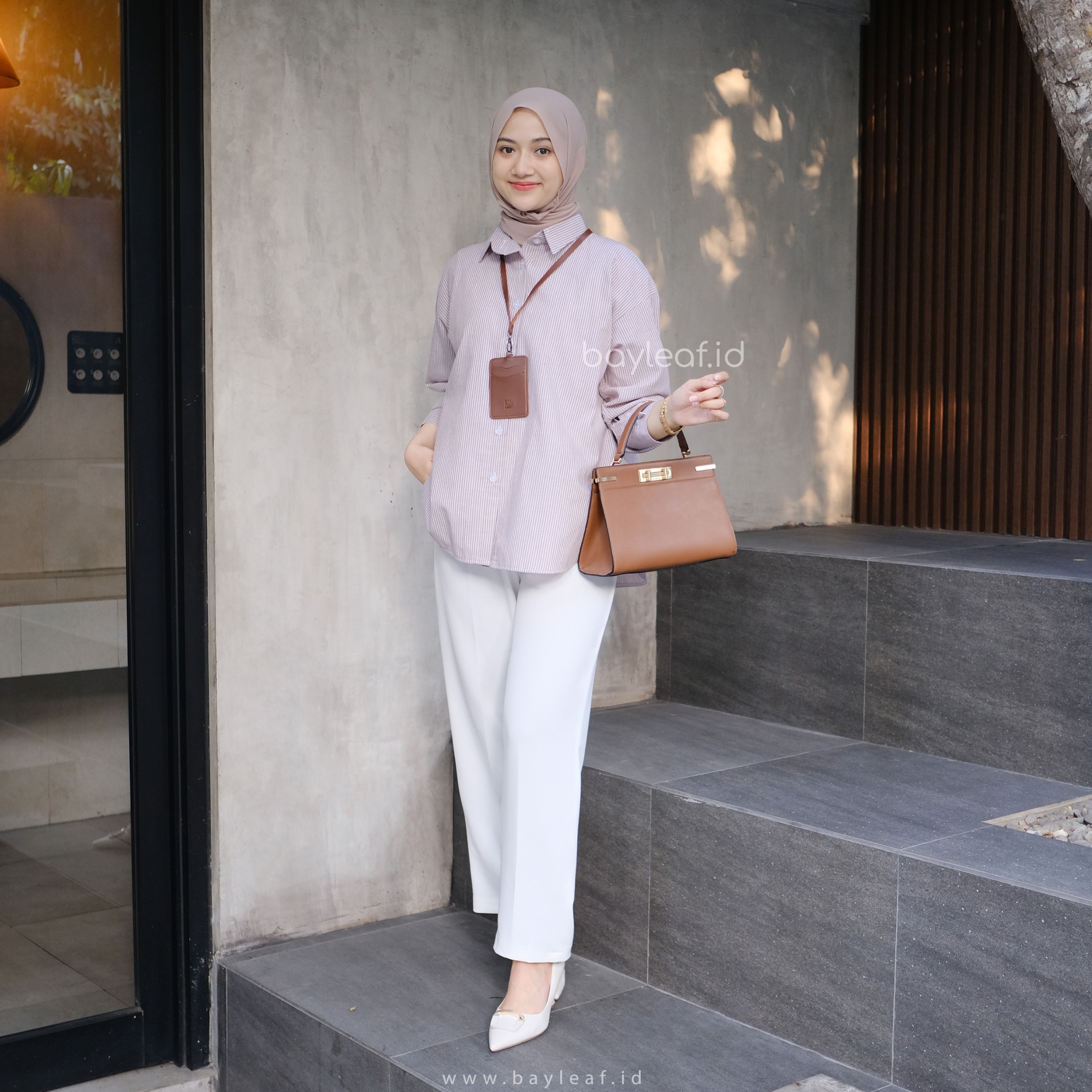 Prisia Striped Shirt | Kemeja Kerja Casual | Motif Garis